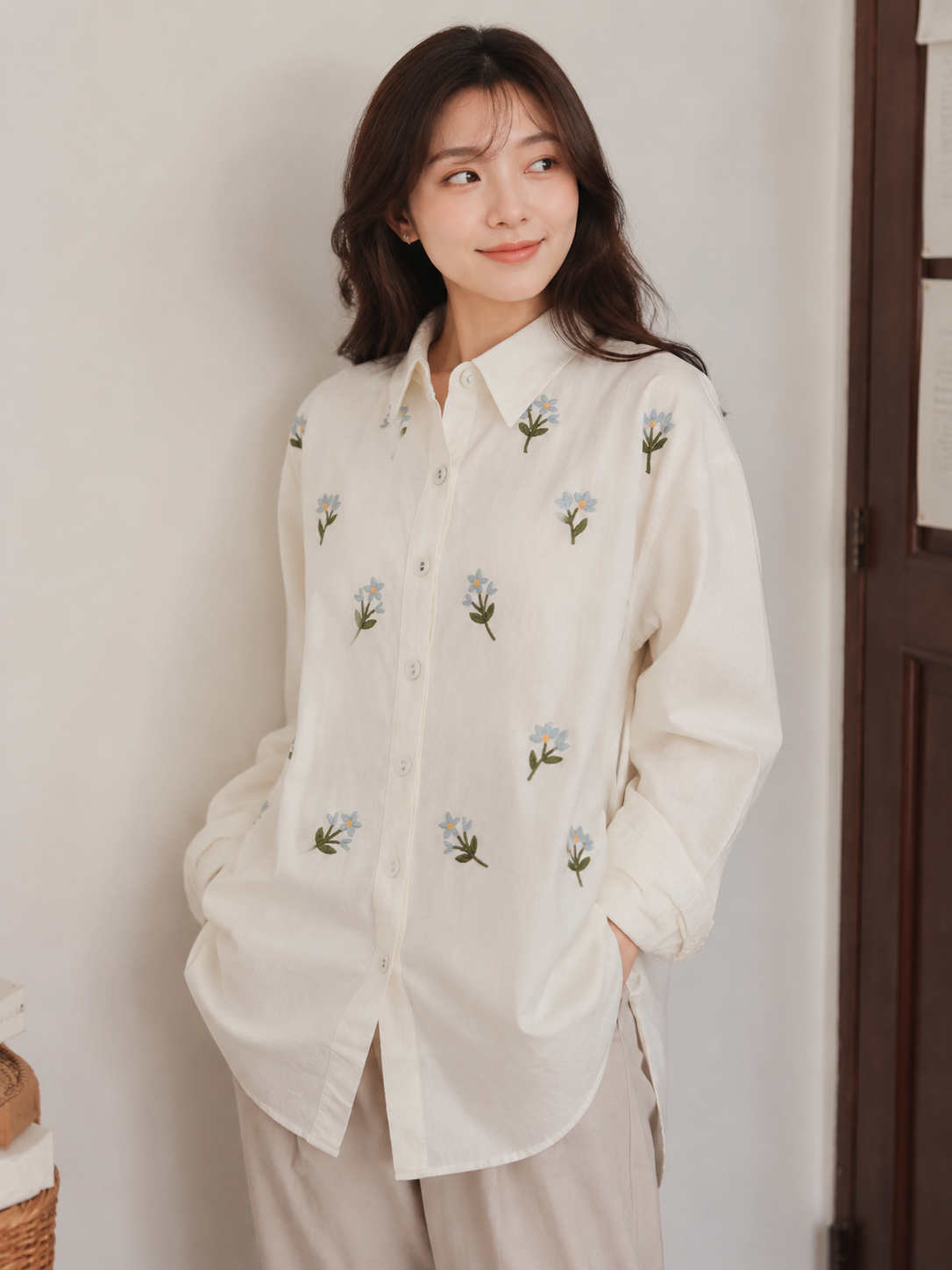 Yasa Flower Cotton Longsleeve - White