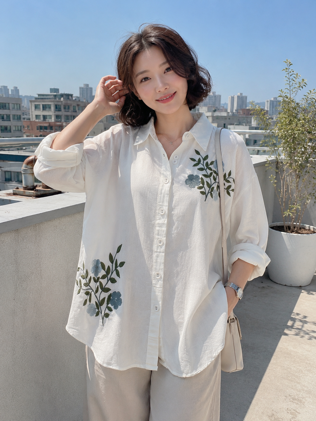 Mondes Flower Cotton Longsleeve - White