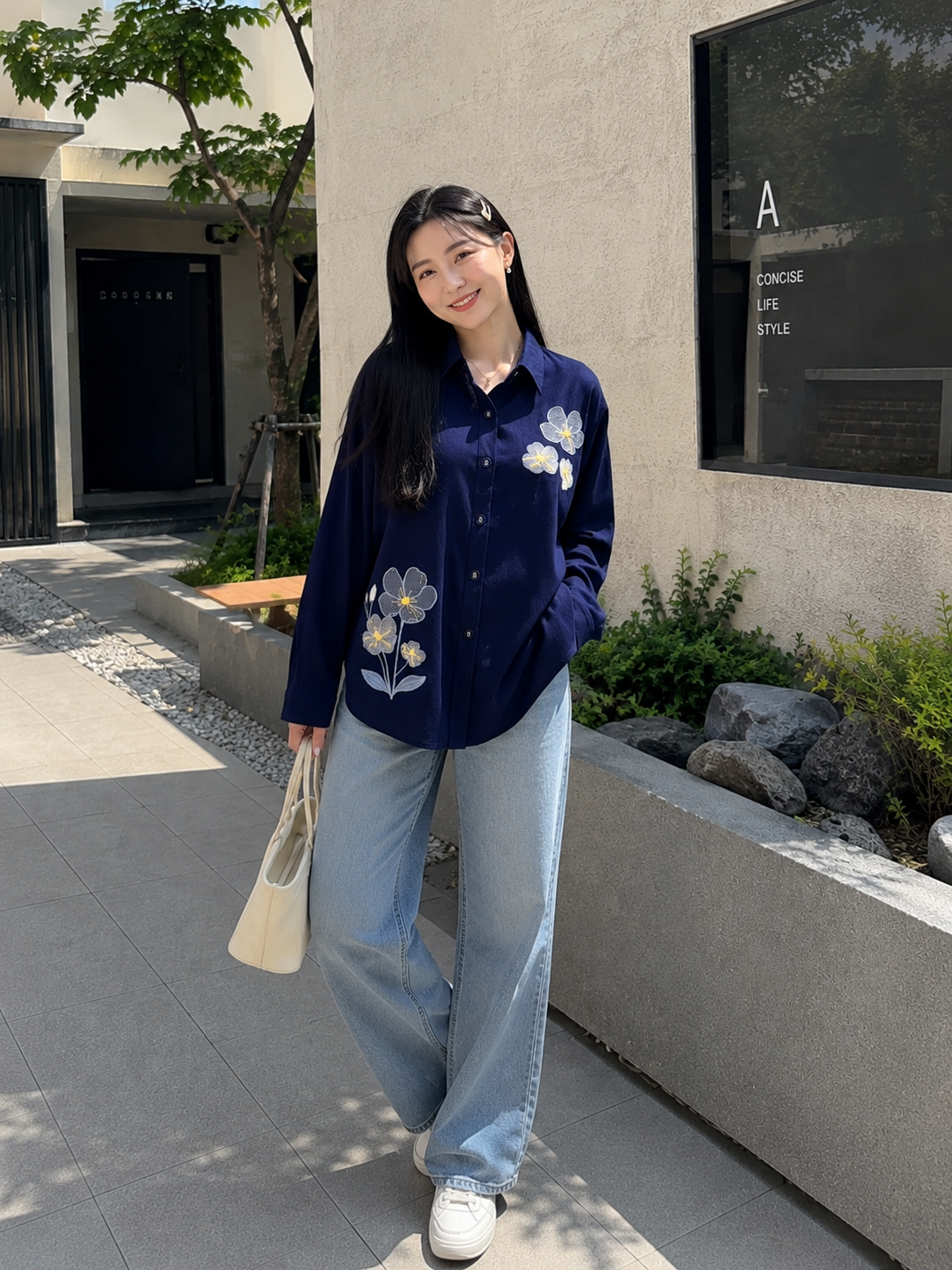 Three Flower Cotton Longsleeve - Navy