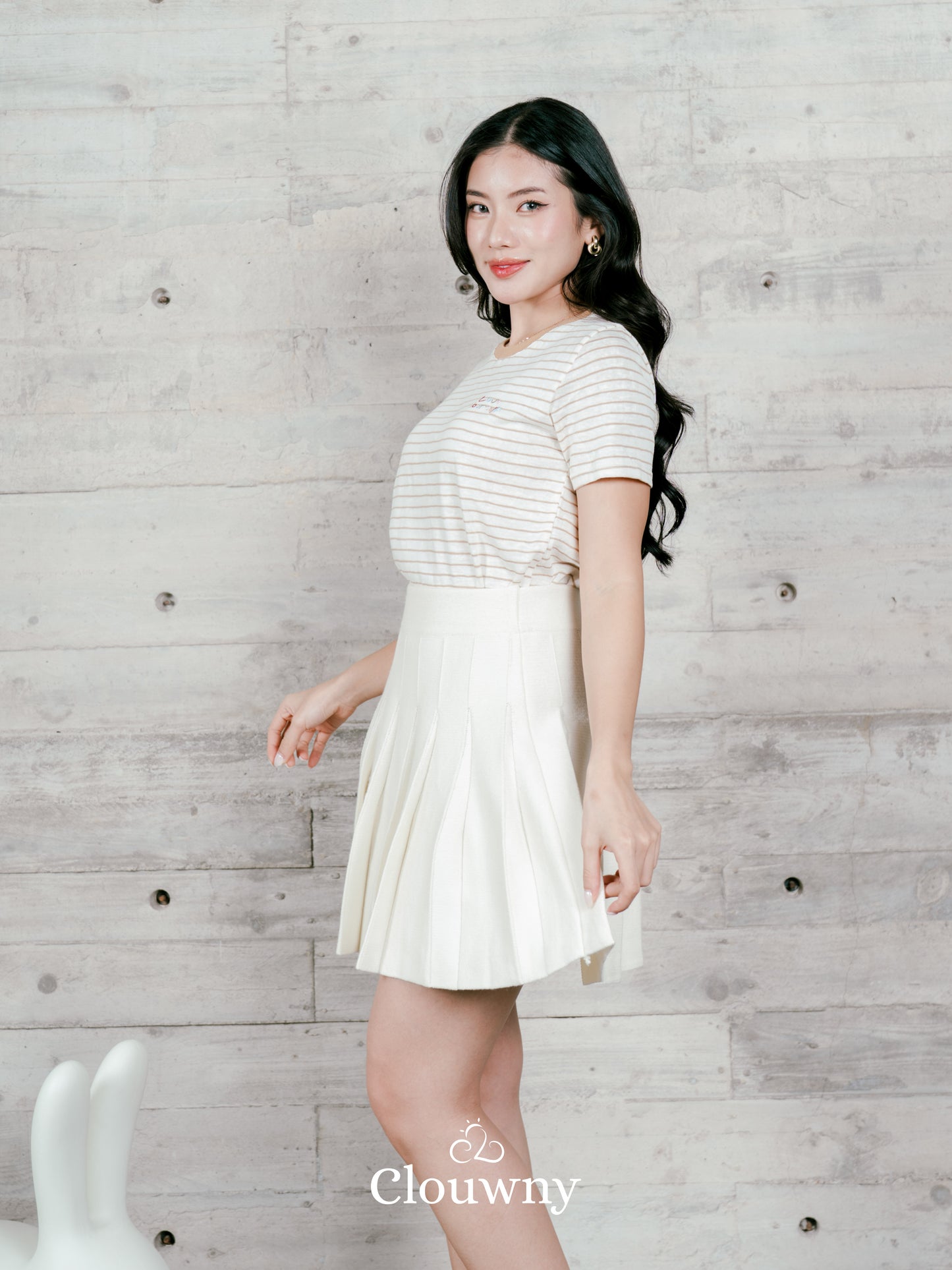 Love Stripes Tshirt - Khaki