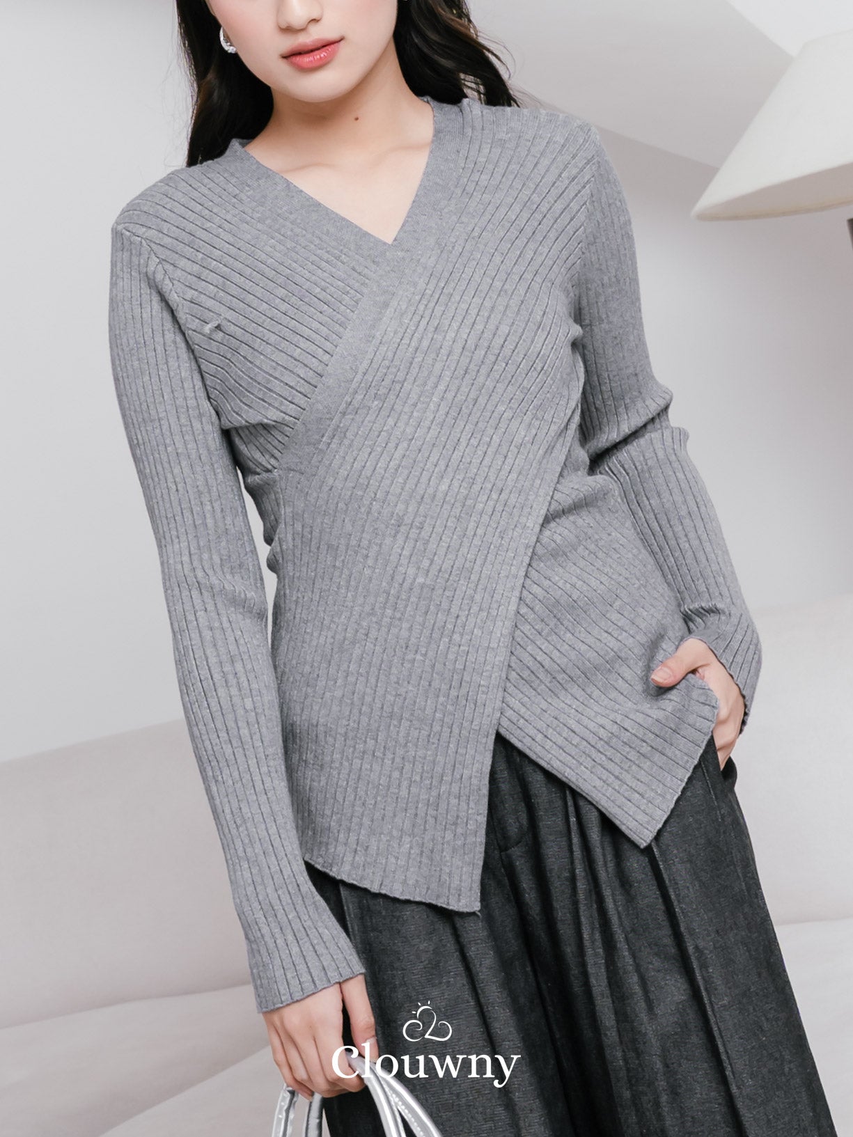 Viera Vneck Knit Longsleeve - Grey