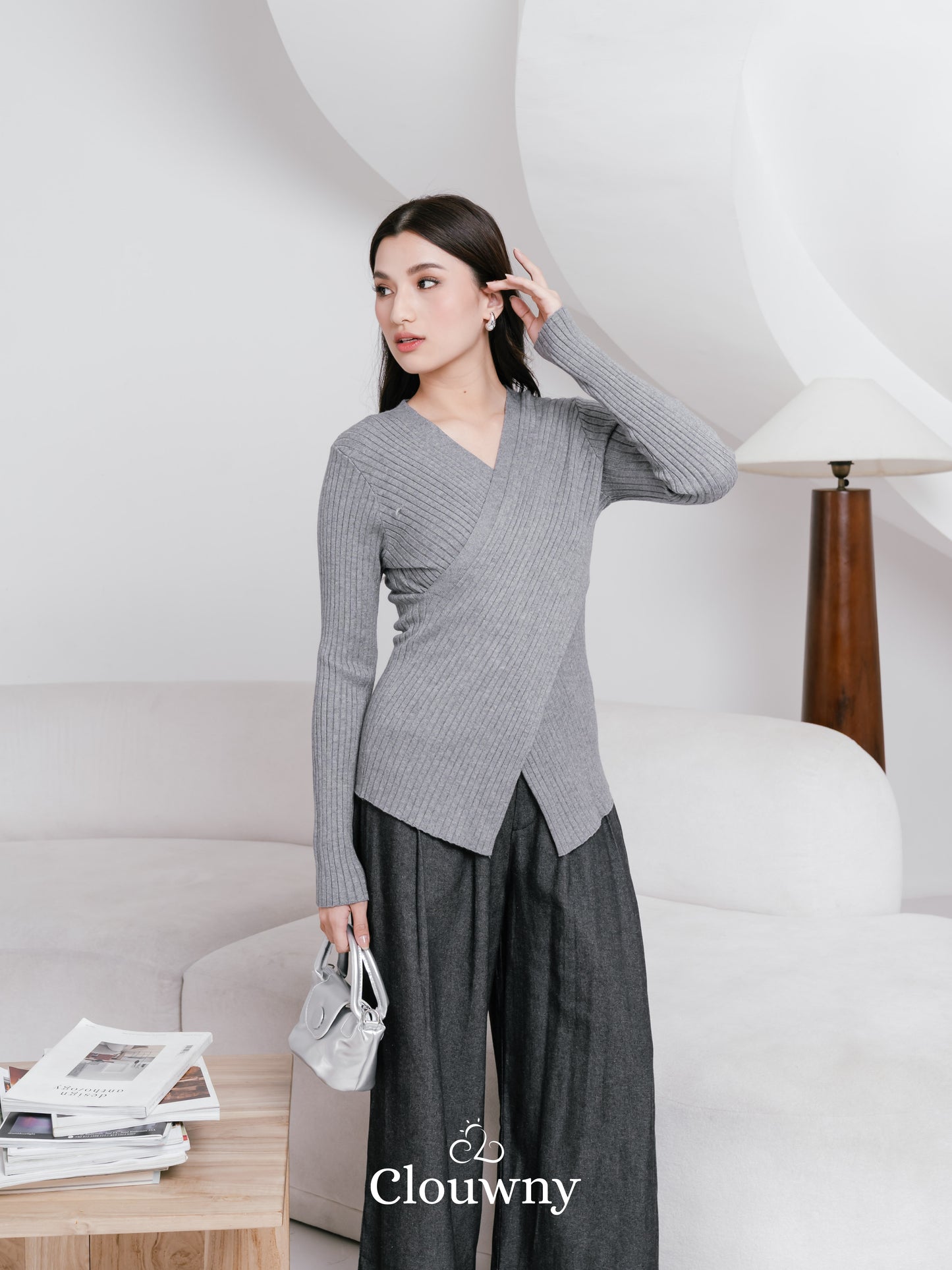 Viera Vneck Knit Longsleeve - Grey