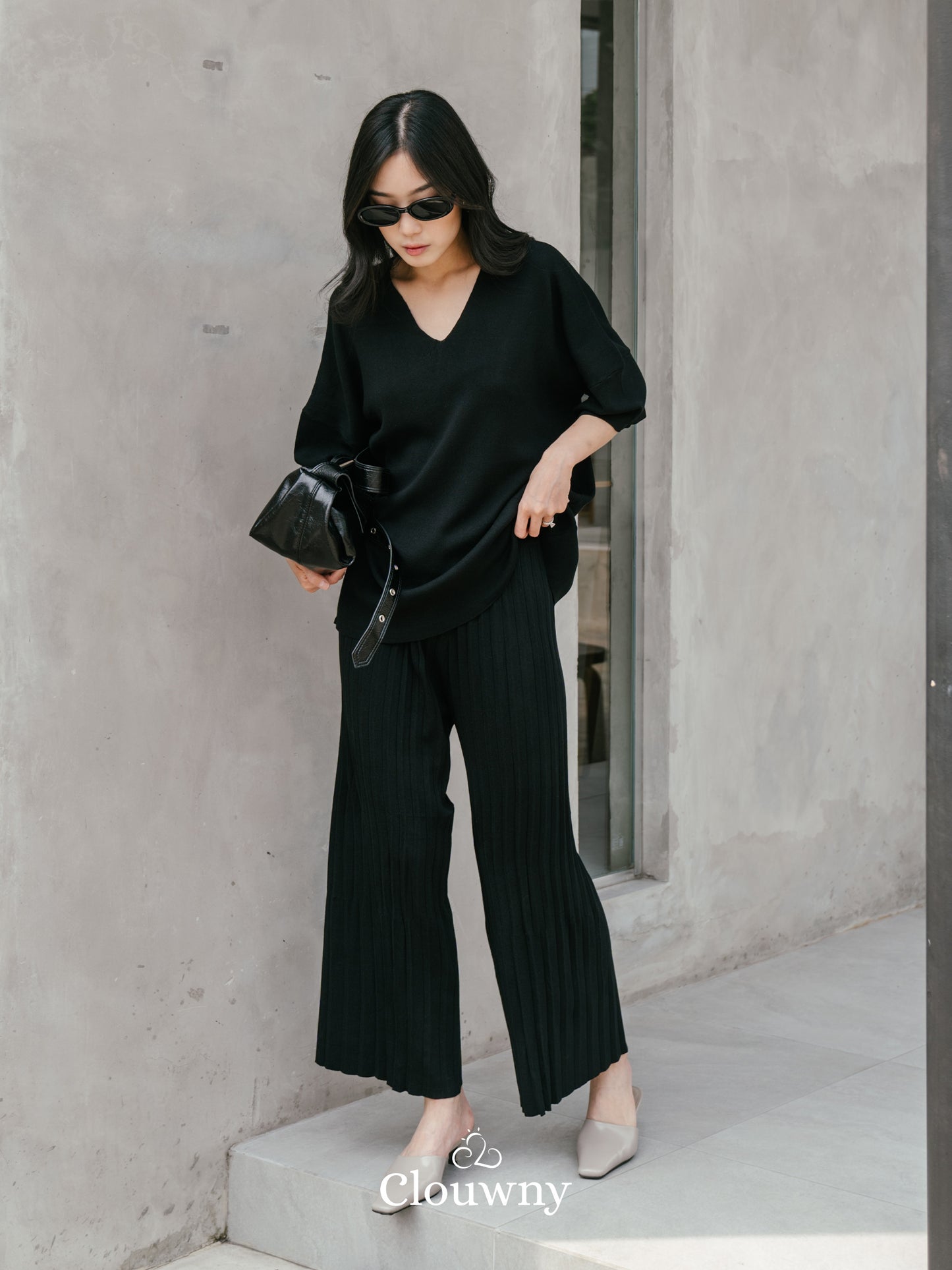 Lyra Vneck Set - Black