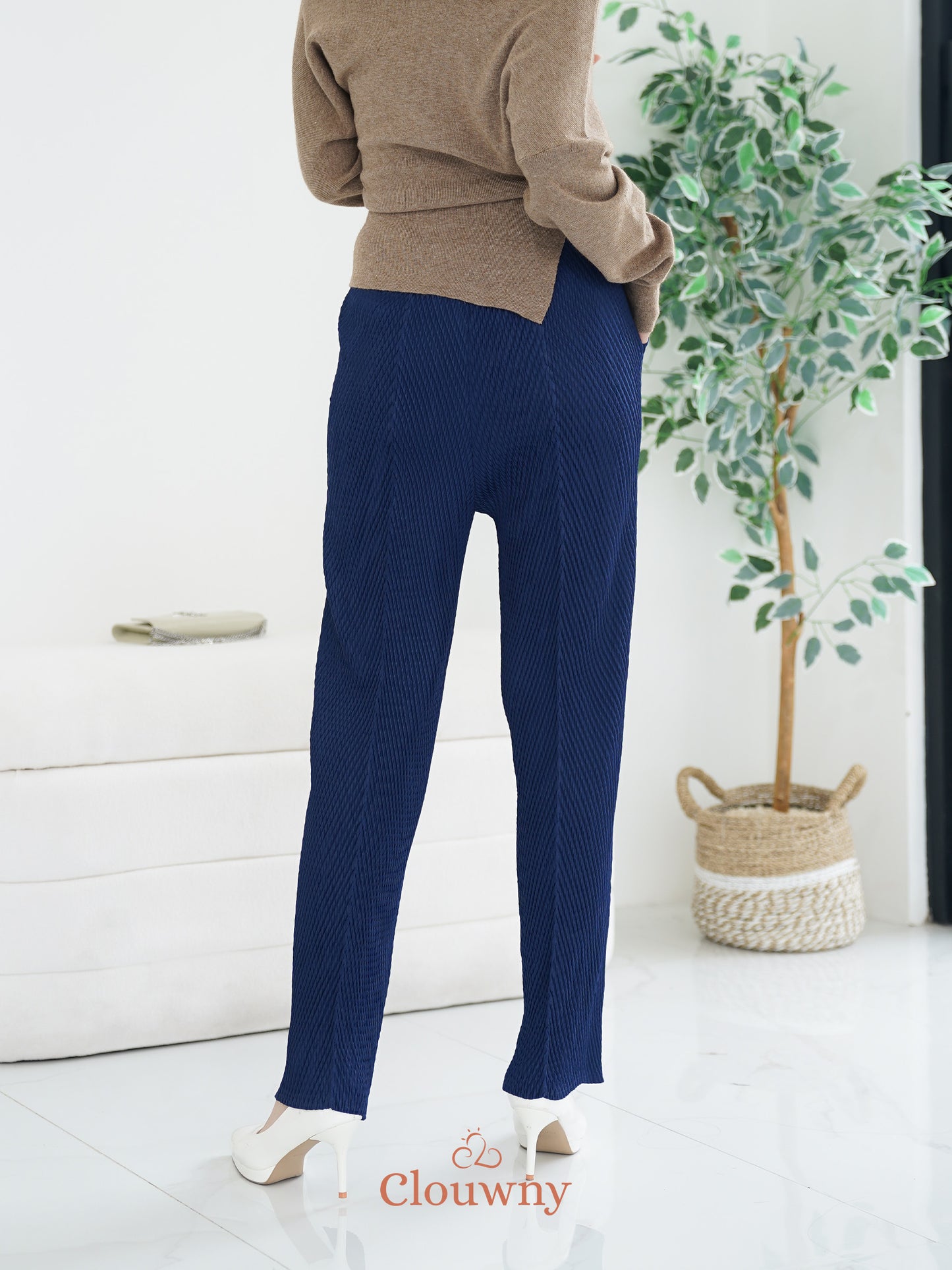 Ollie Pencil Pants - Navy