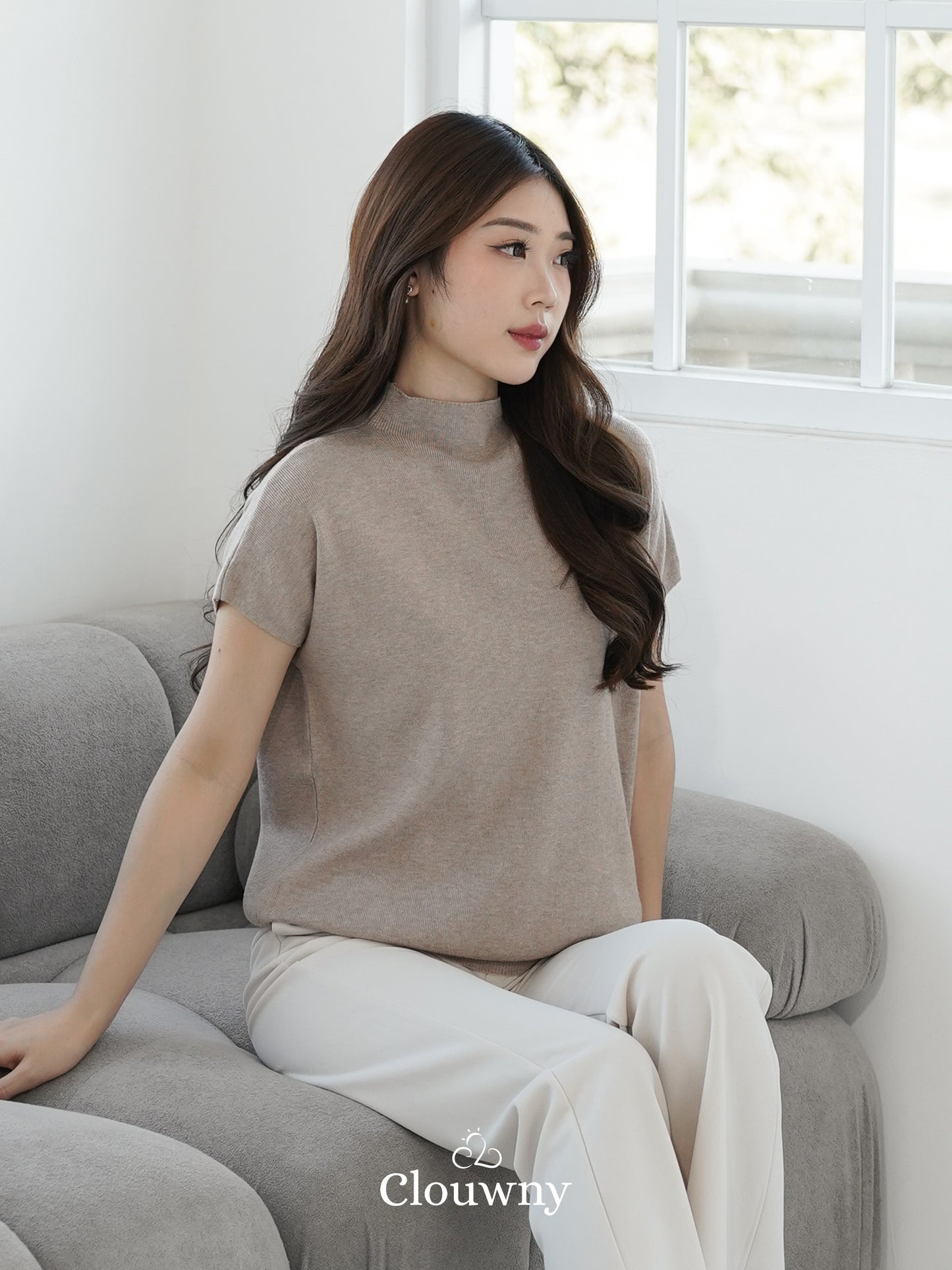 Semi Turtle Top - Beige