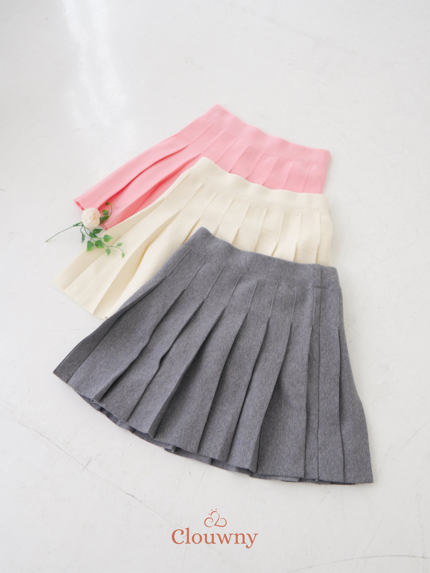 Pleated Knit Skirt - Grey