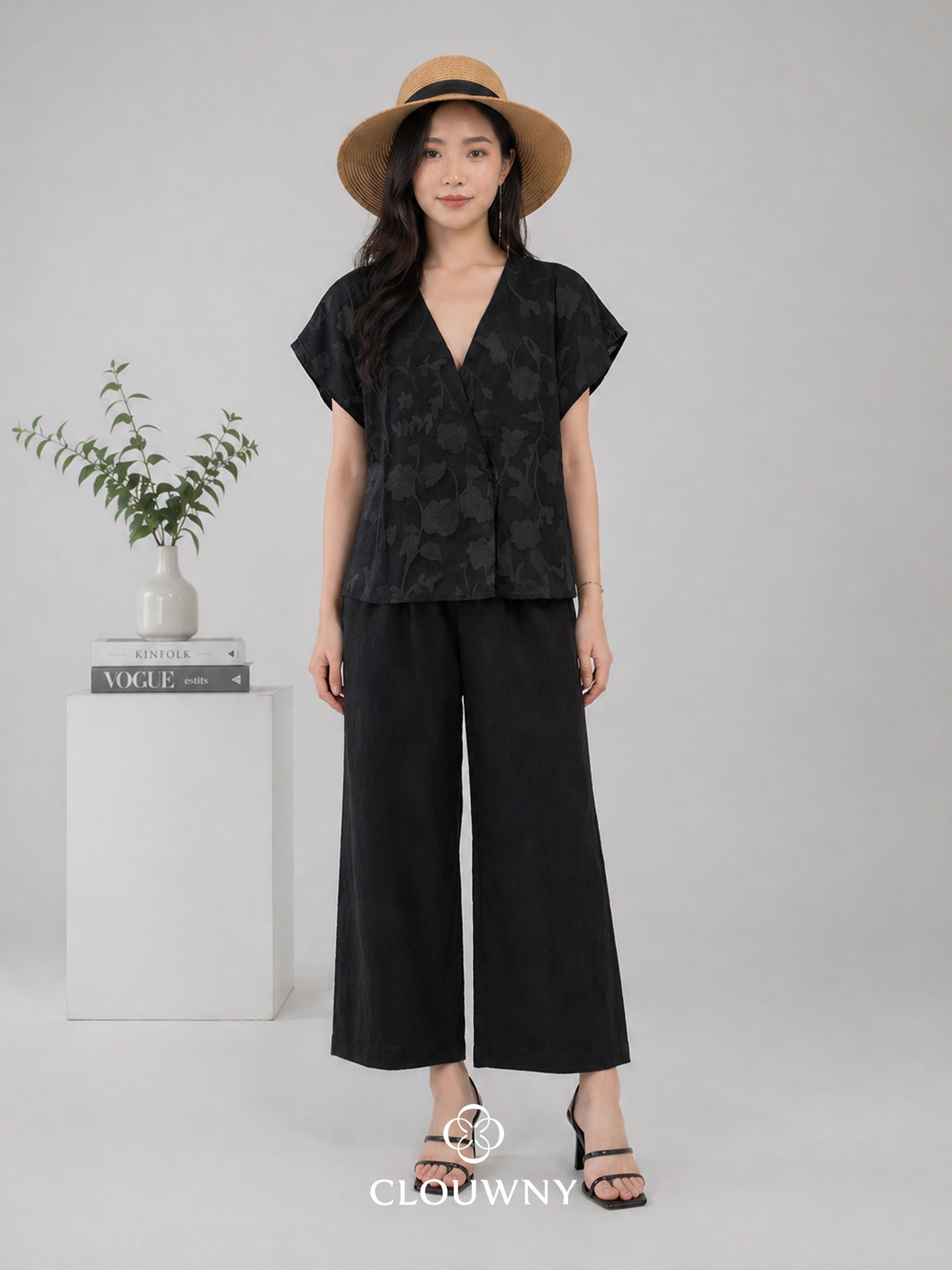 Monet Flower Set - Black