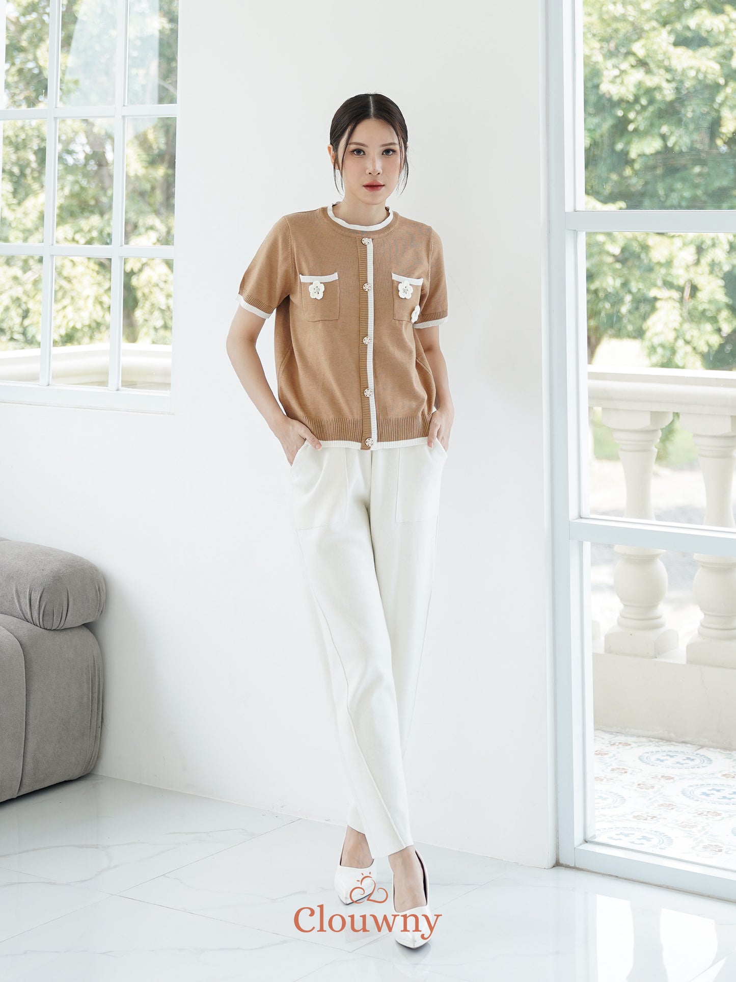 Bless Flower Top - Khaki