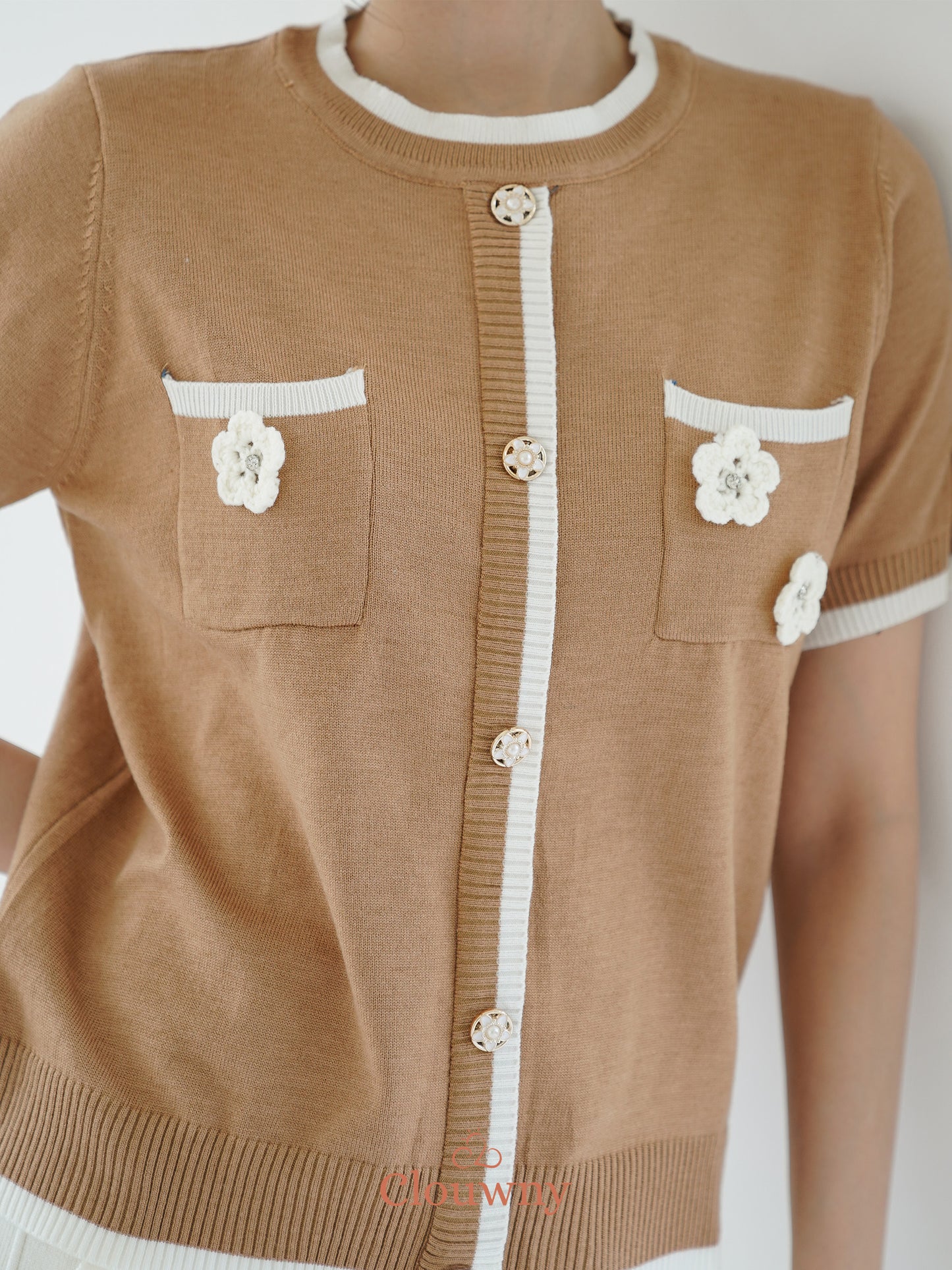 Bless Flower Top - Khaki