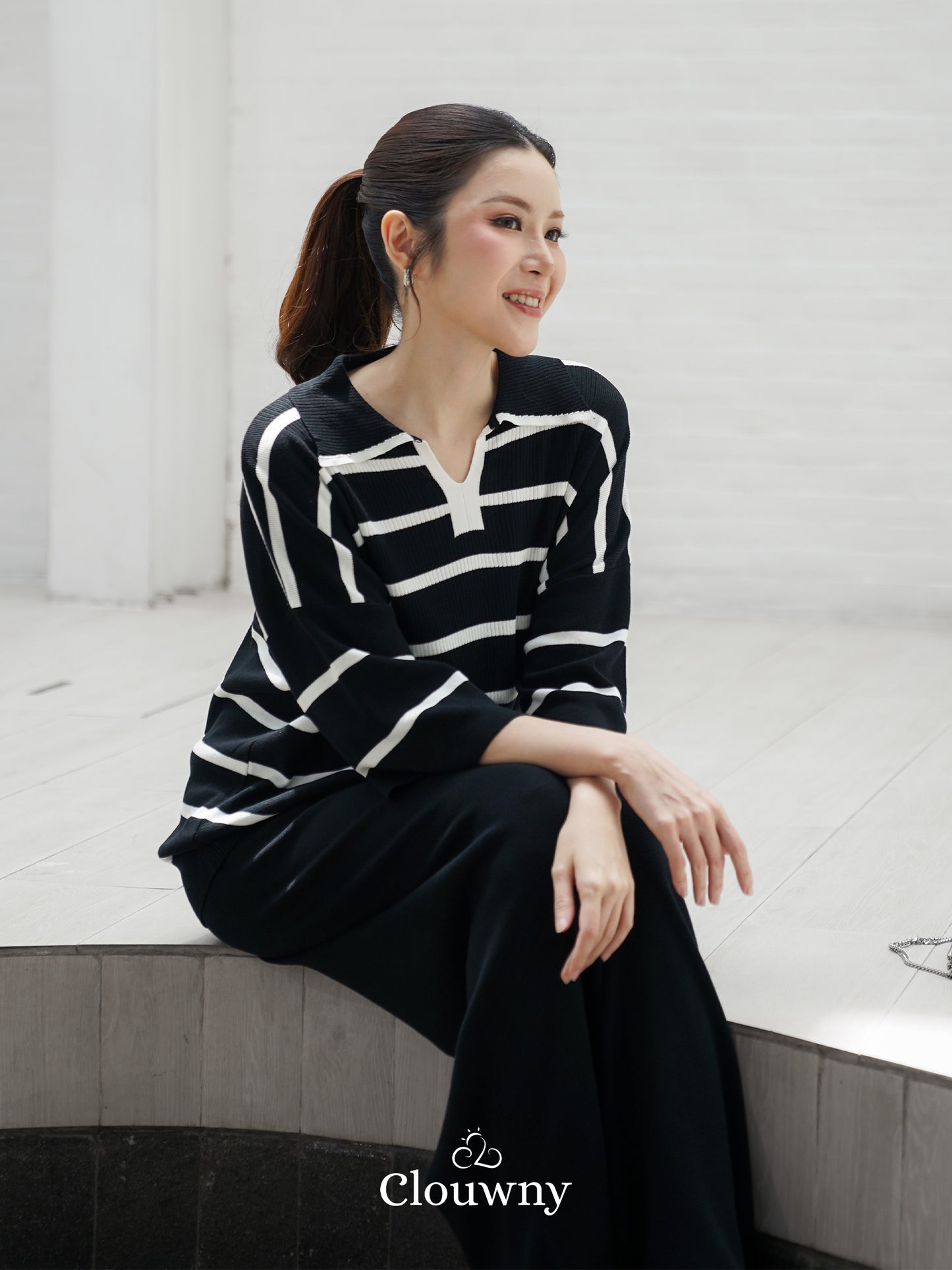 Set Garis Natasya - Hitam