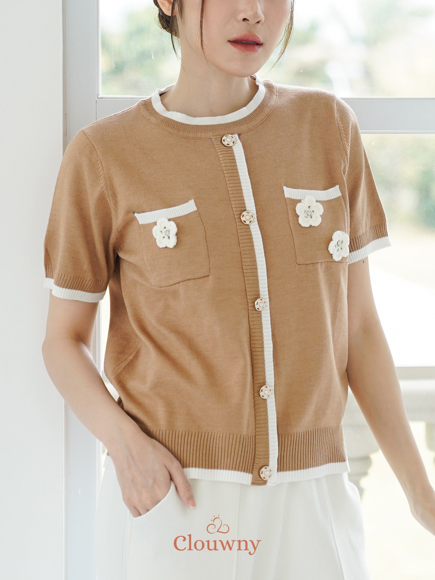 Bless Flower Top - Khaki