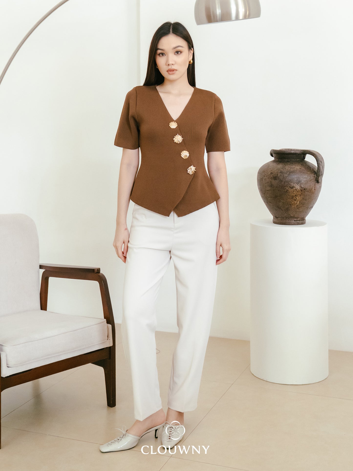 Solea Asymmetric Button Top - Mocca