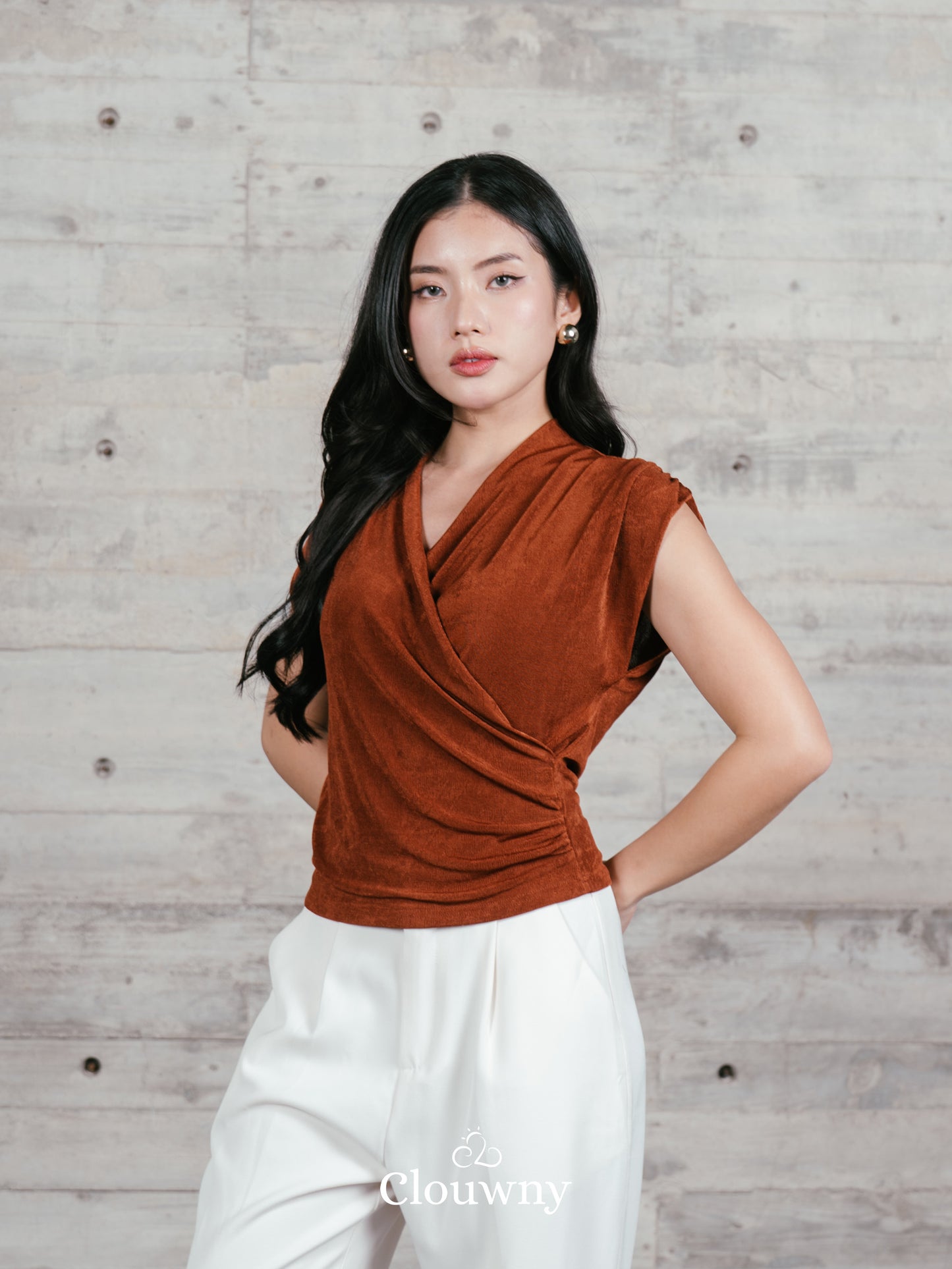 Gemi Vneck Knit Top - Brick