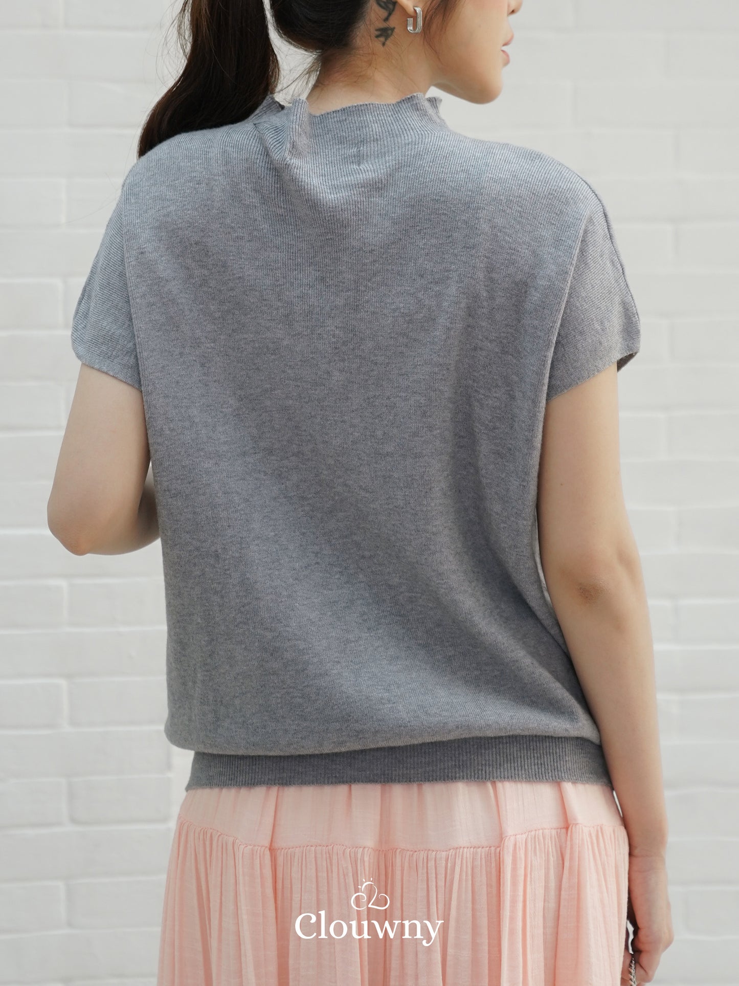 Semi Turtle Top - Ash Grey