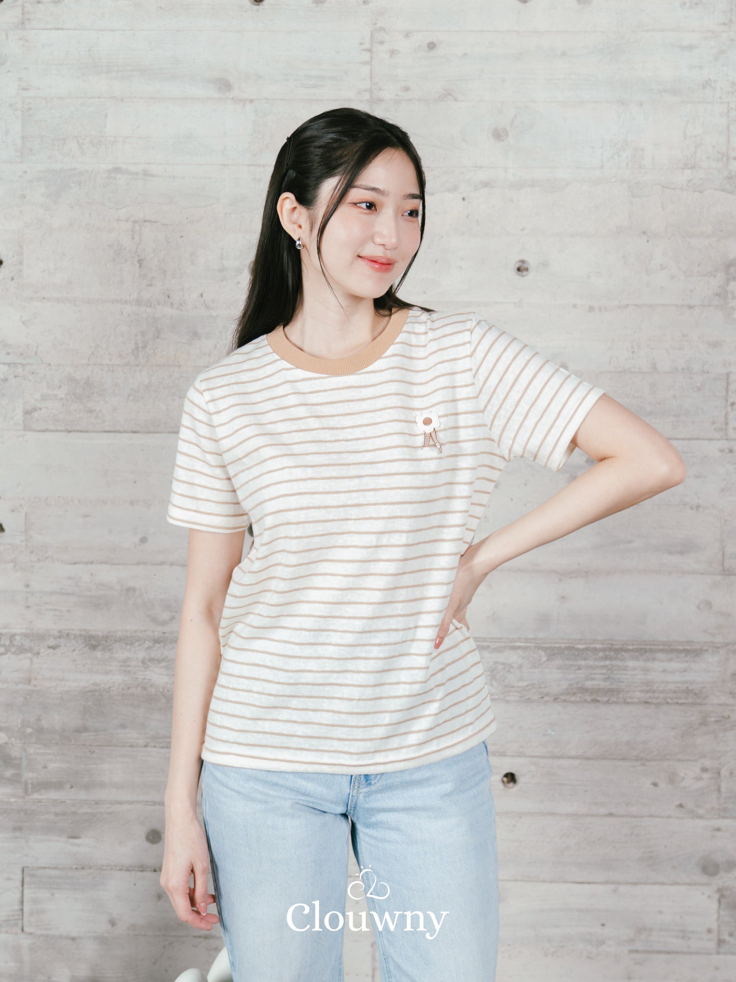 Magnolia Stripes Tshirt - Khaki