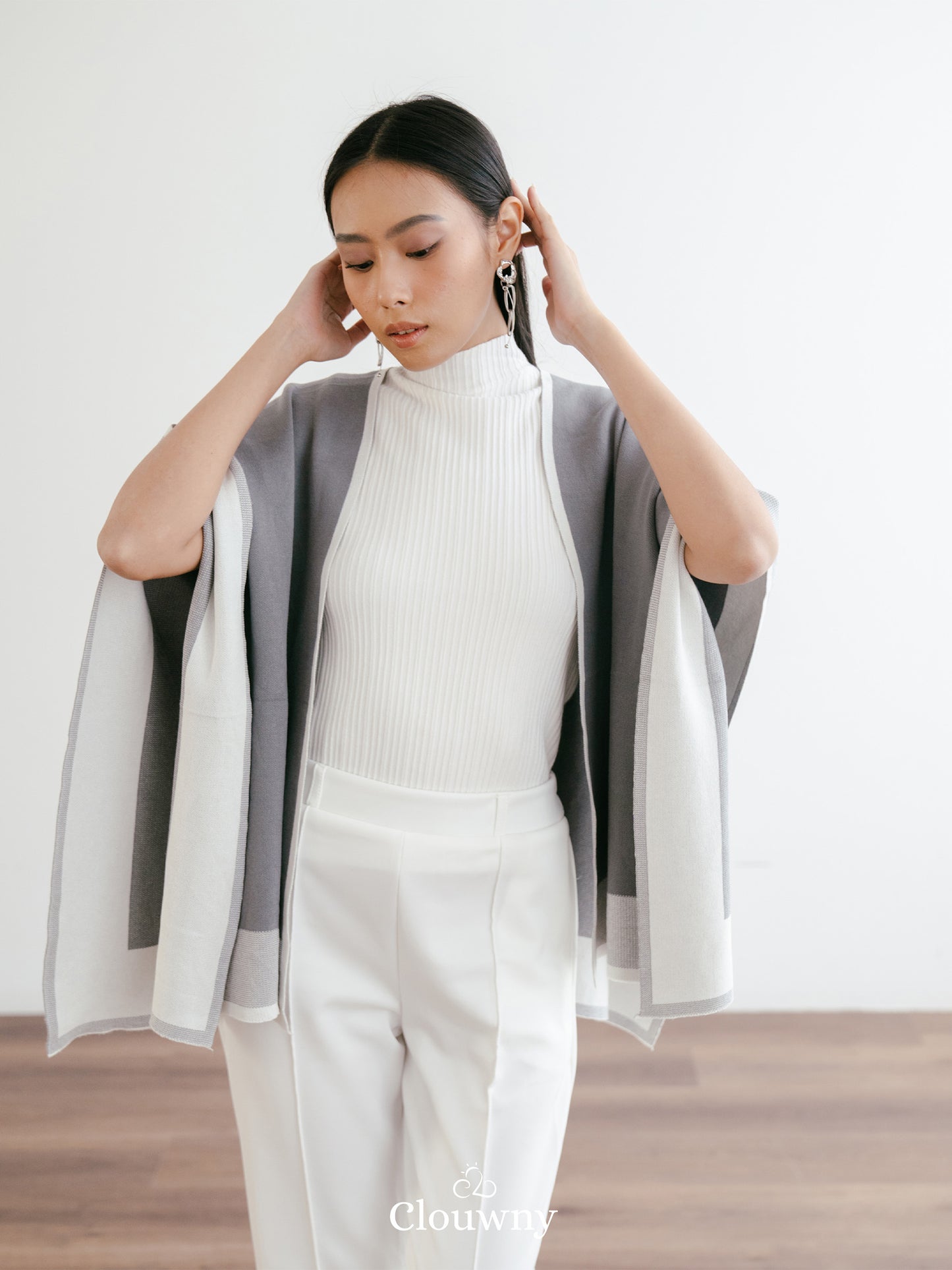 Two Tone Scarf Outer - Grey