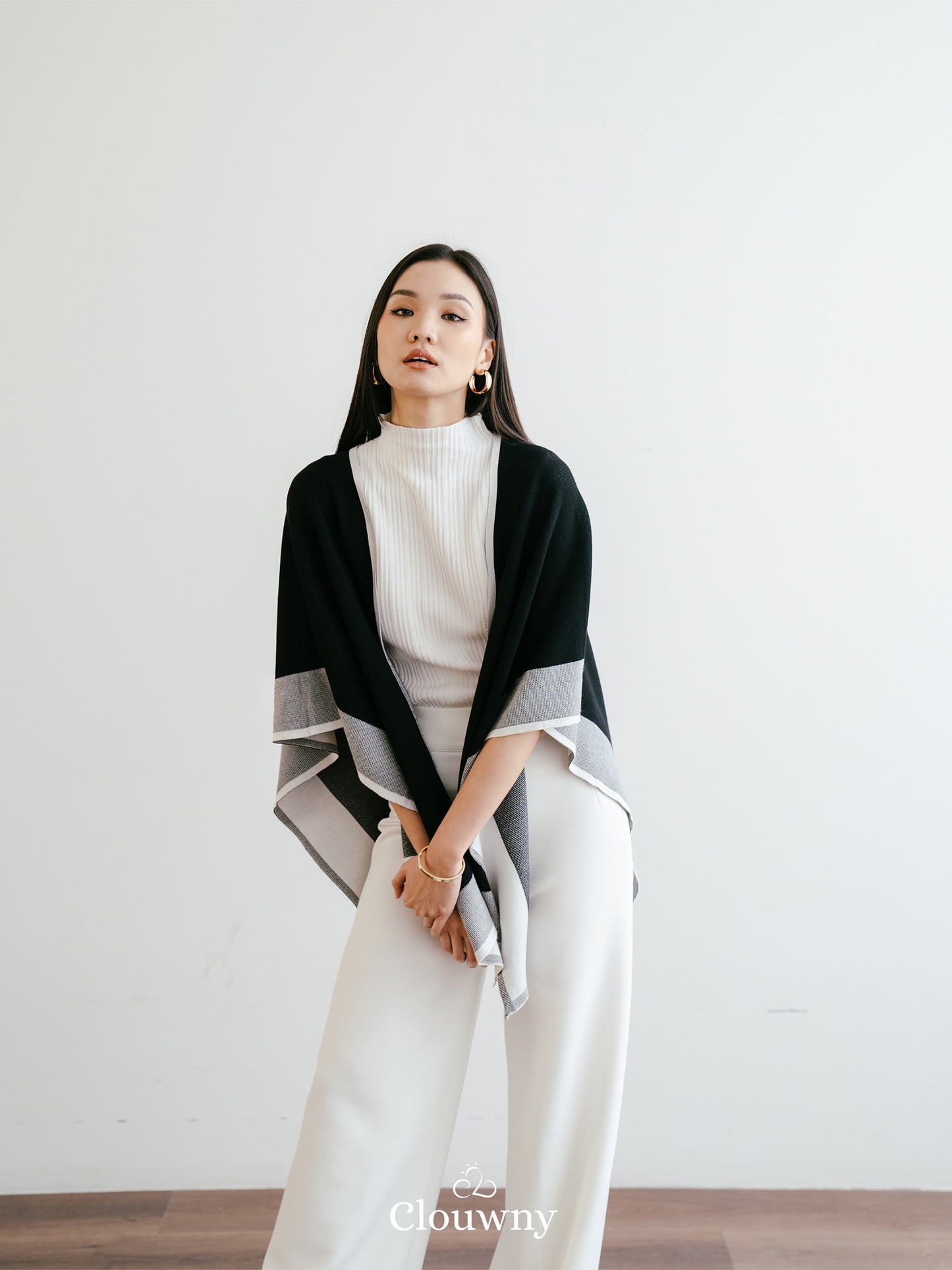 Two Tone Scarf Outer - Black