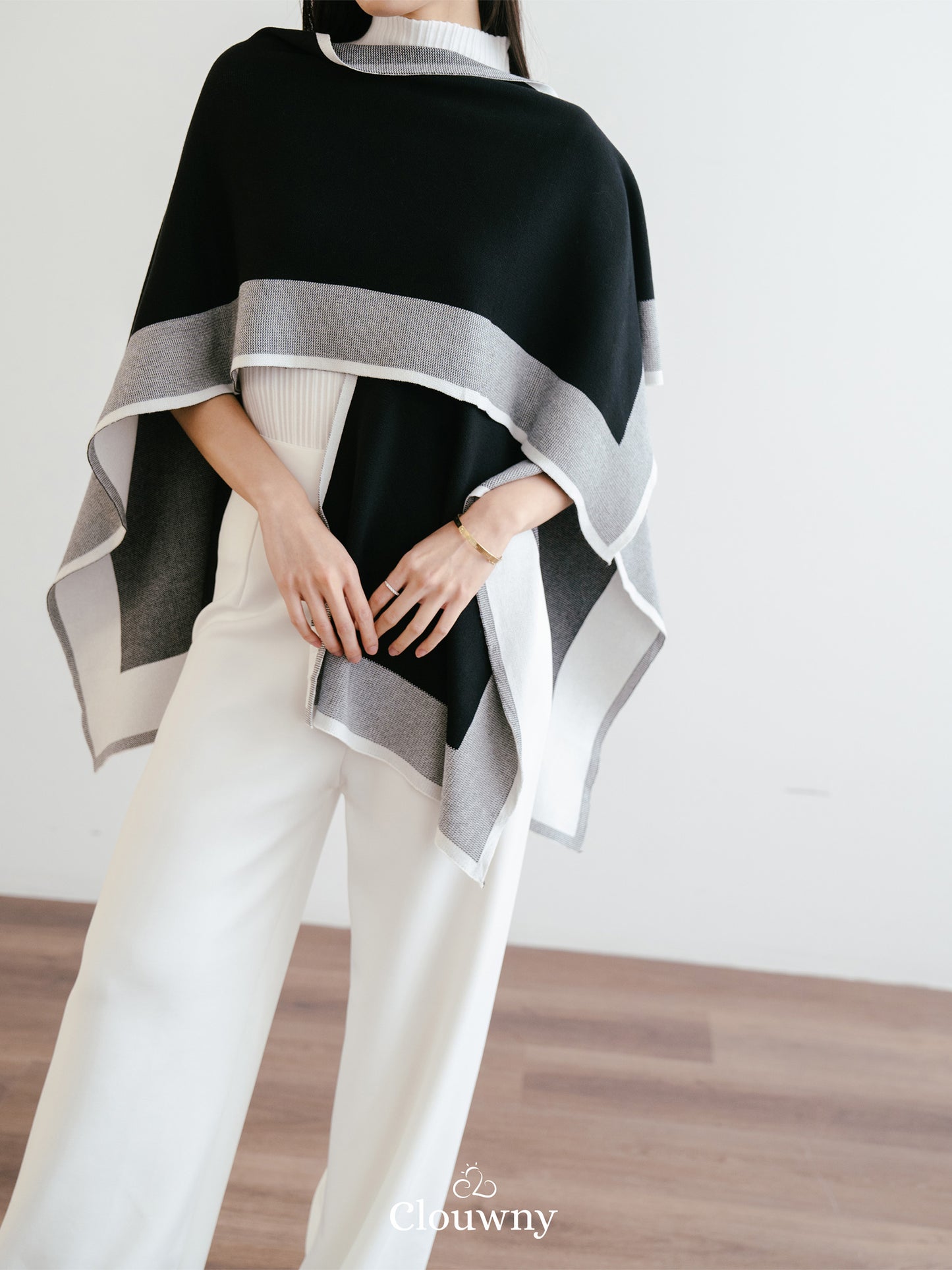 Two Tone Scarf Outer - Black