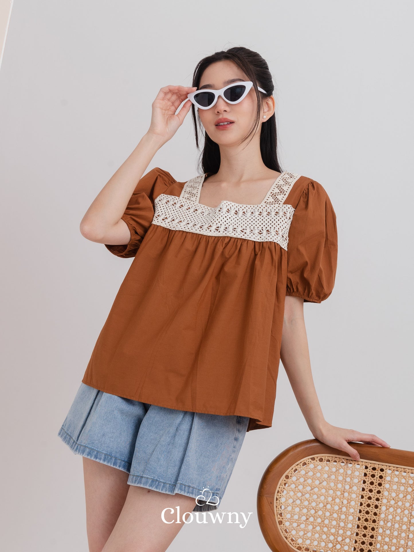 Chizu Square Blouse - Brown