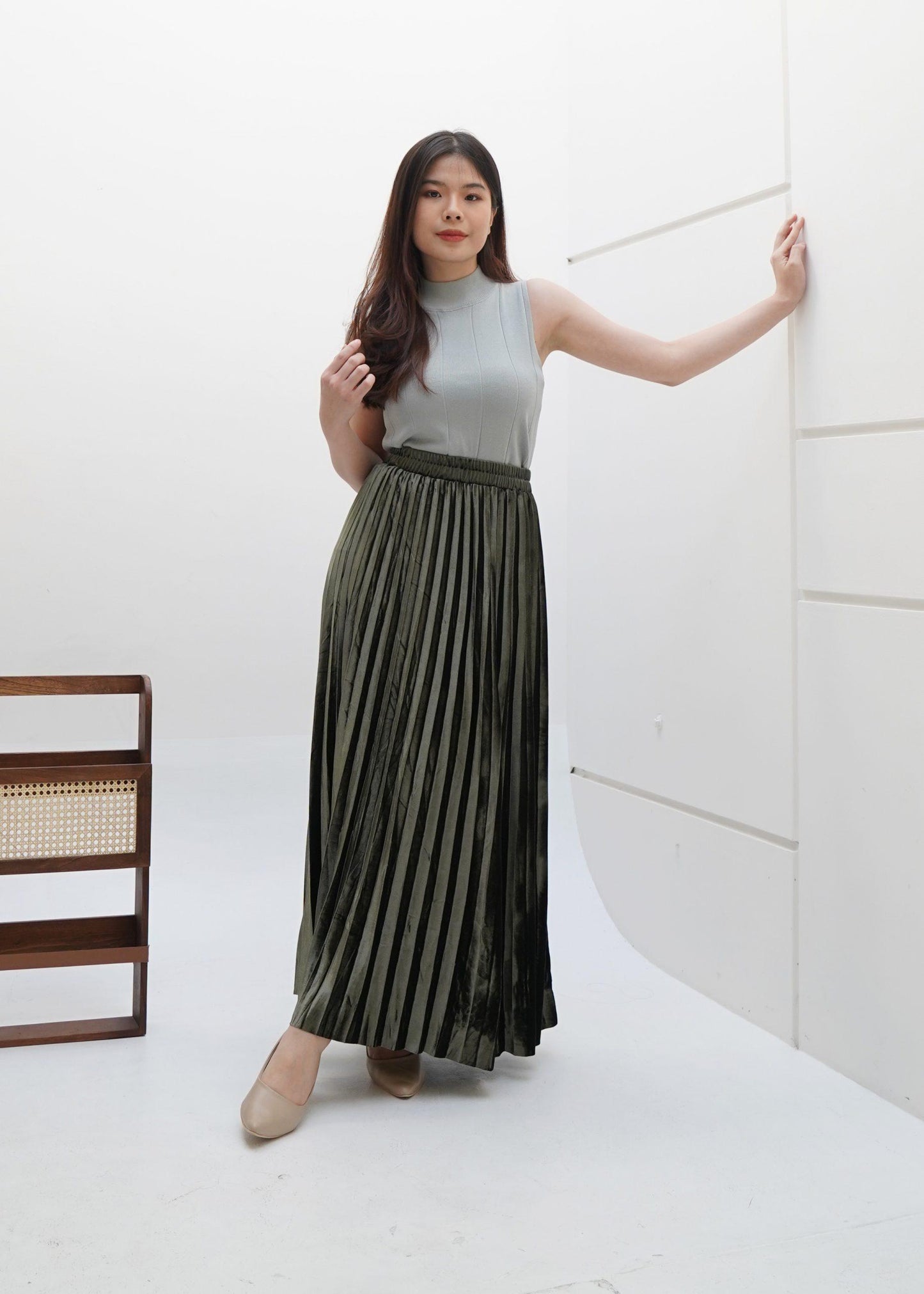 Minari Velvet Skirt - Army