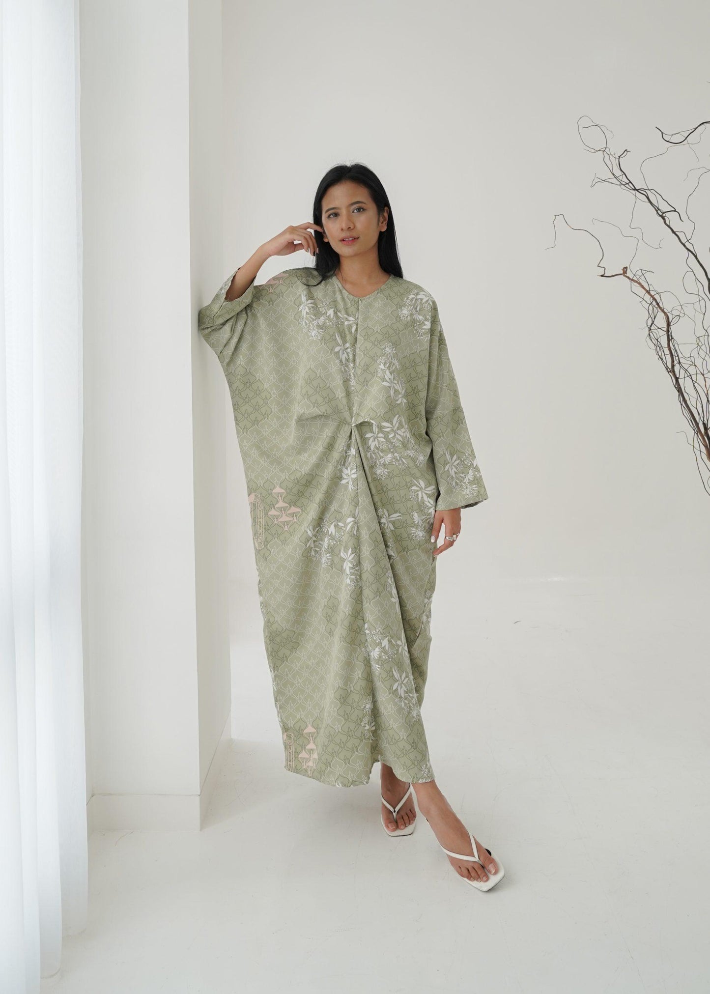 Vinca Kaftan Dress - Sage Green