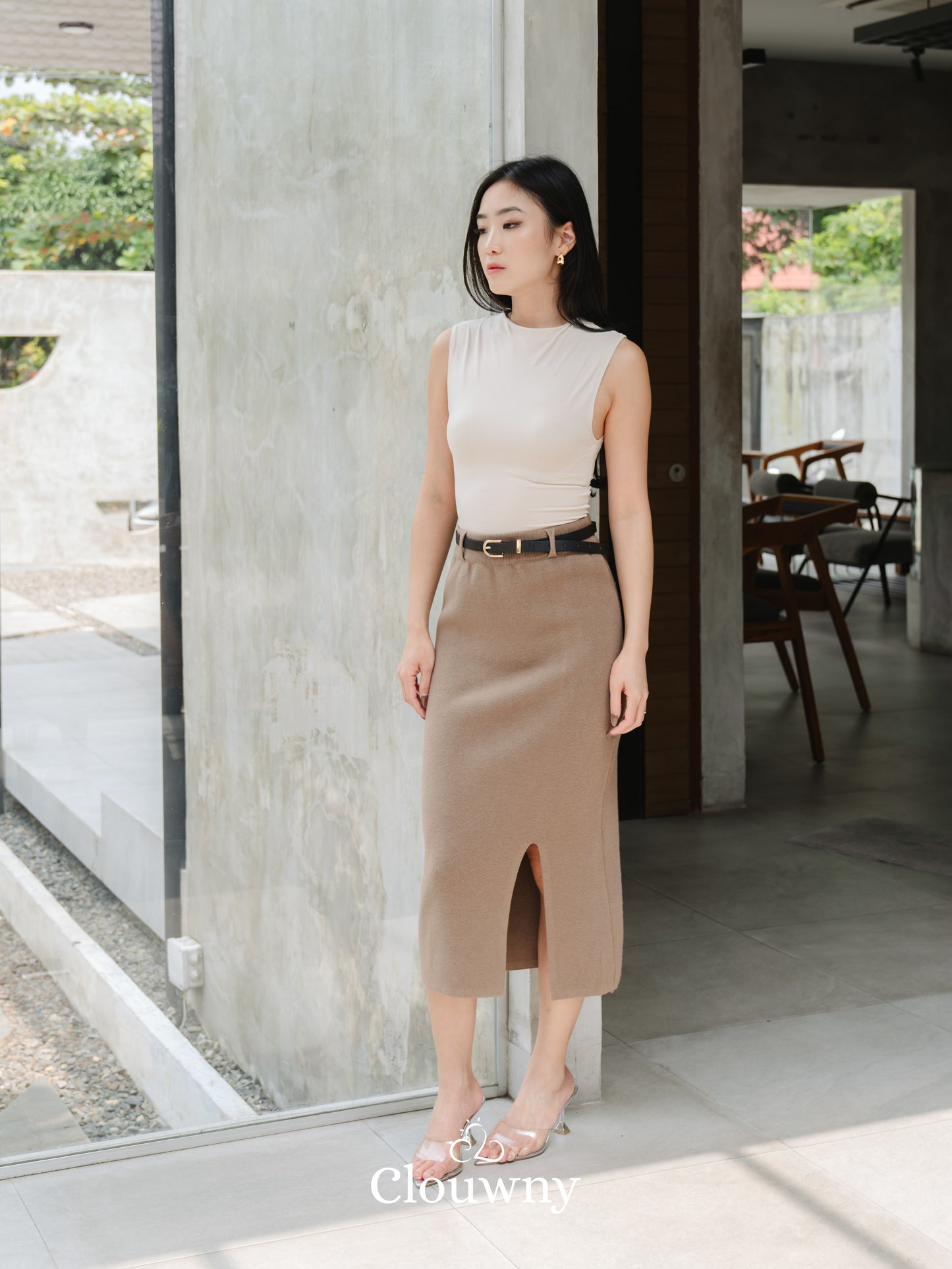 Editor Slit Skirt - Mocca