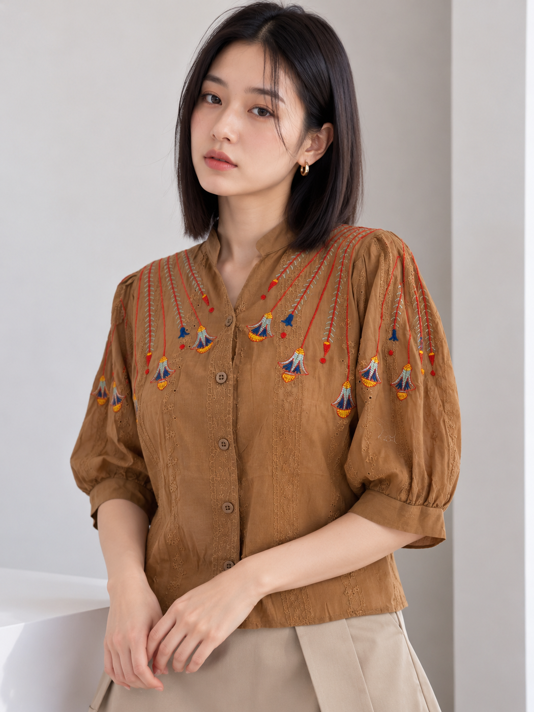 Siska Cotton Blouse - Brown