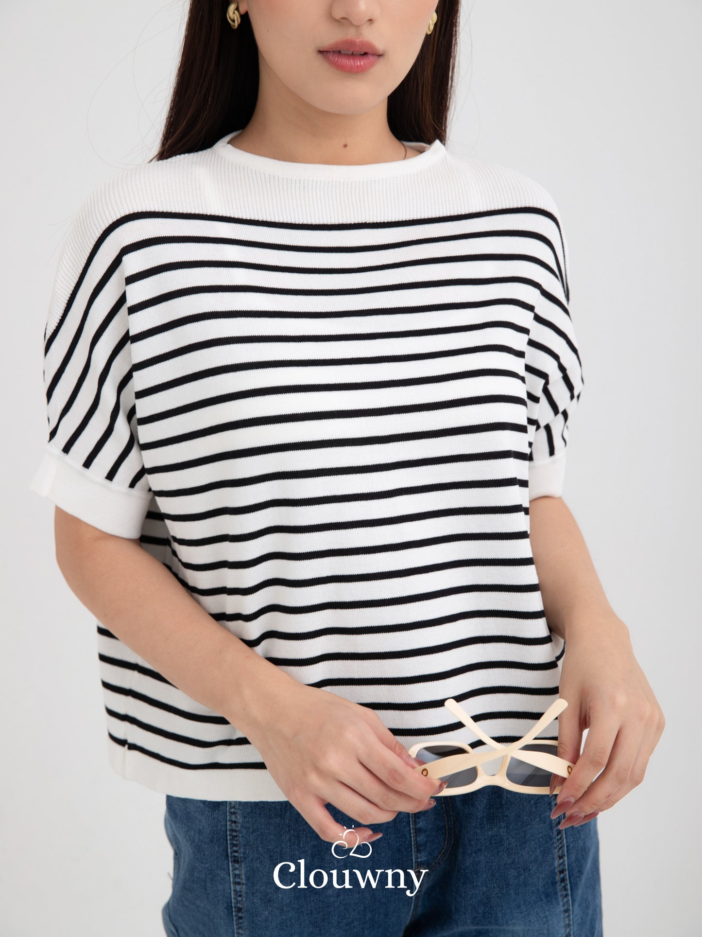 Max Stripes Batwing - White