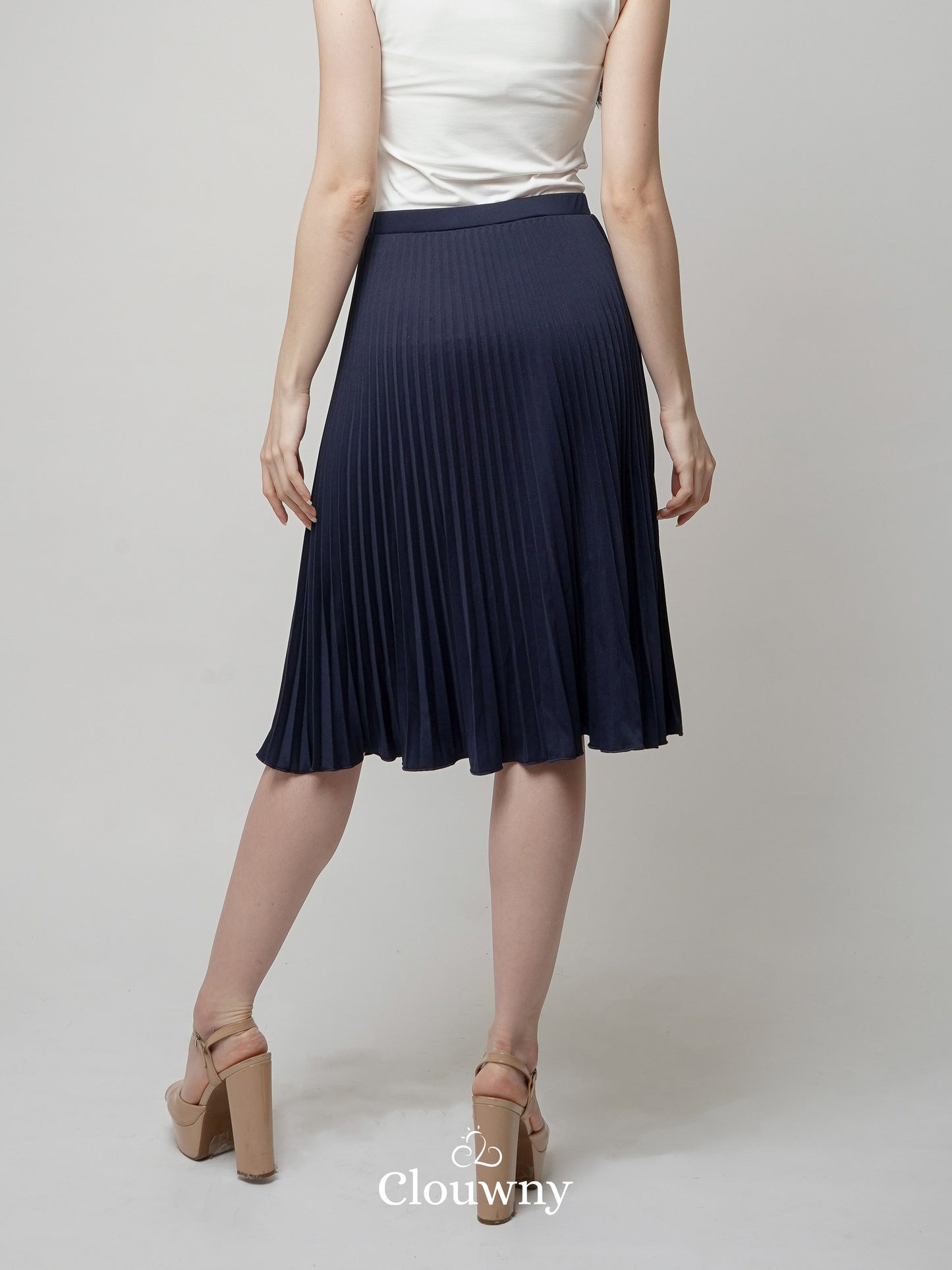 Rok Midi Lipit Vamos - Biru Dongker