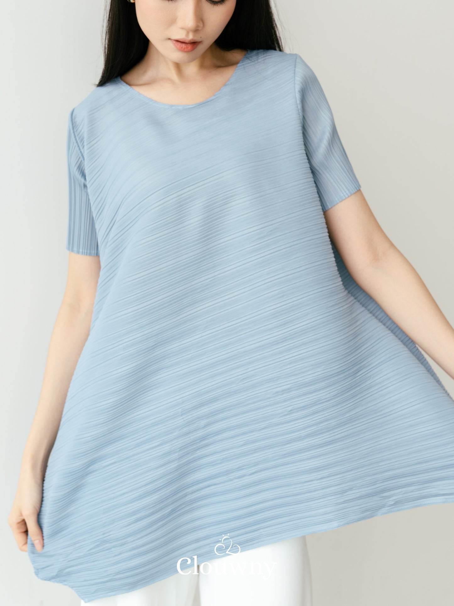 Celi Assymetric Pleats Top - Blue