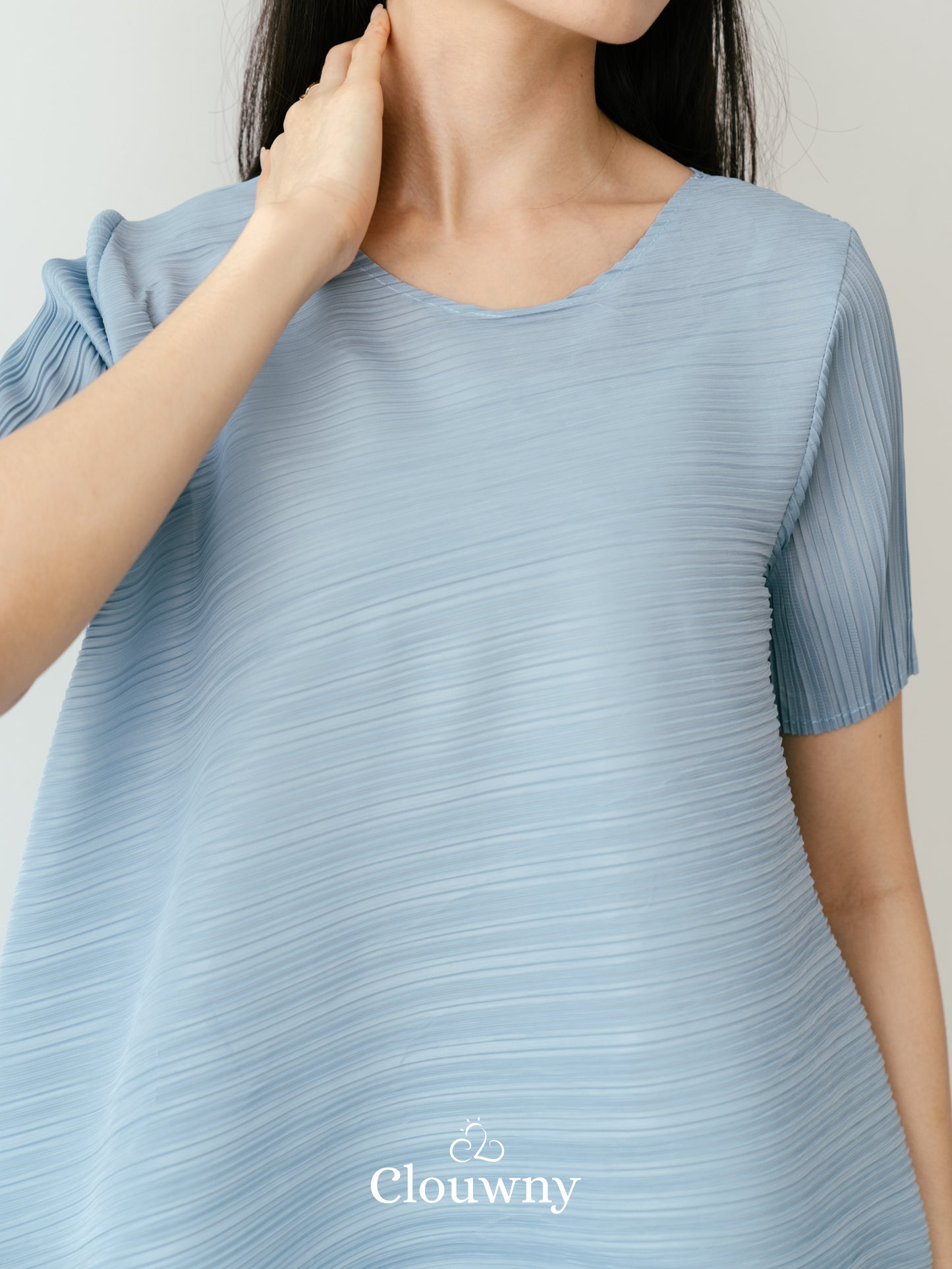 Celi Assymetric Pleats Top - Blue