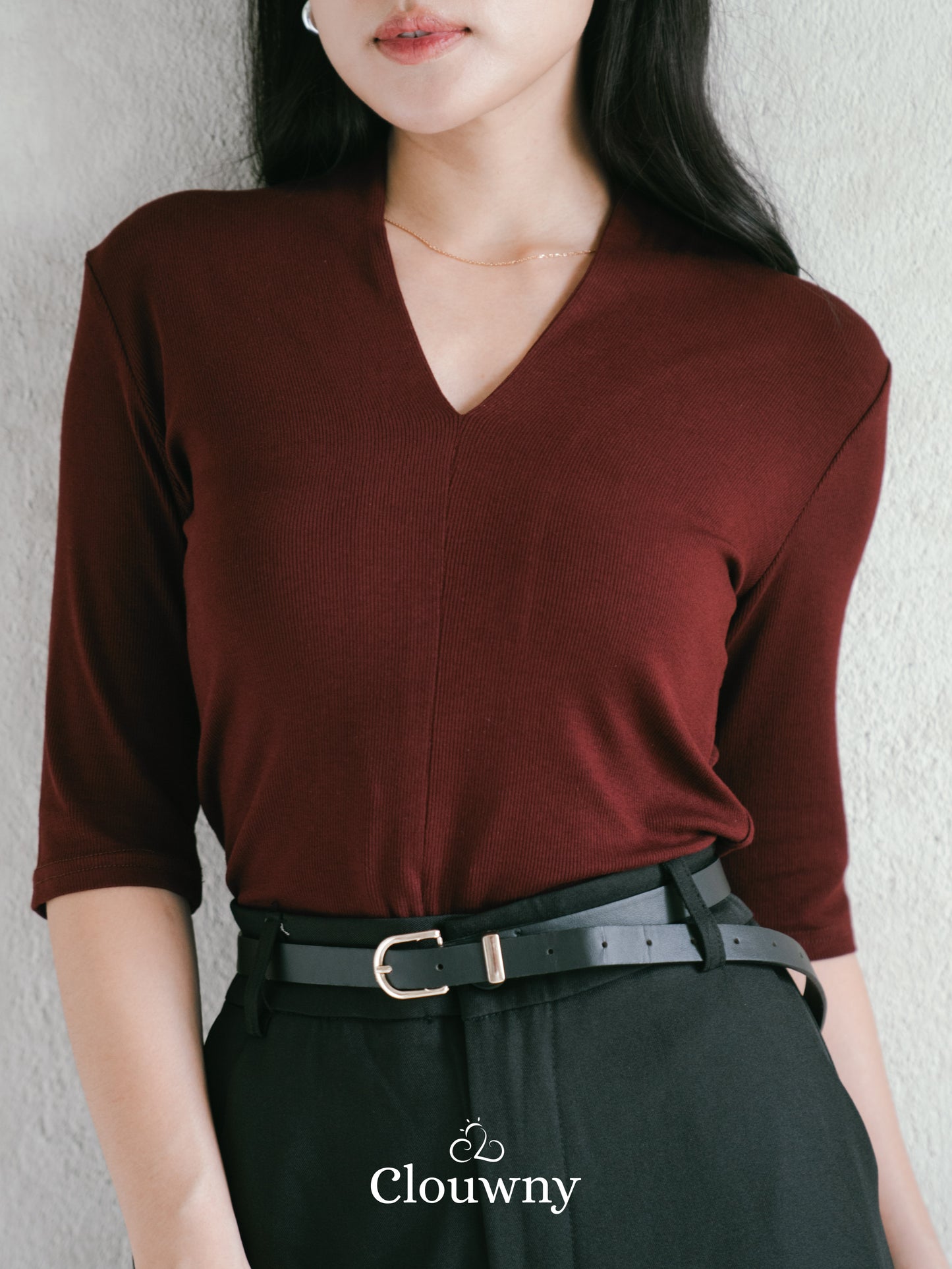 Elara Vneck Top - Maroon