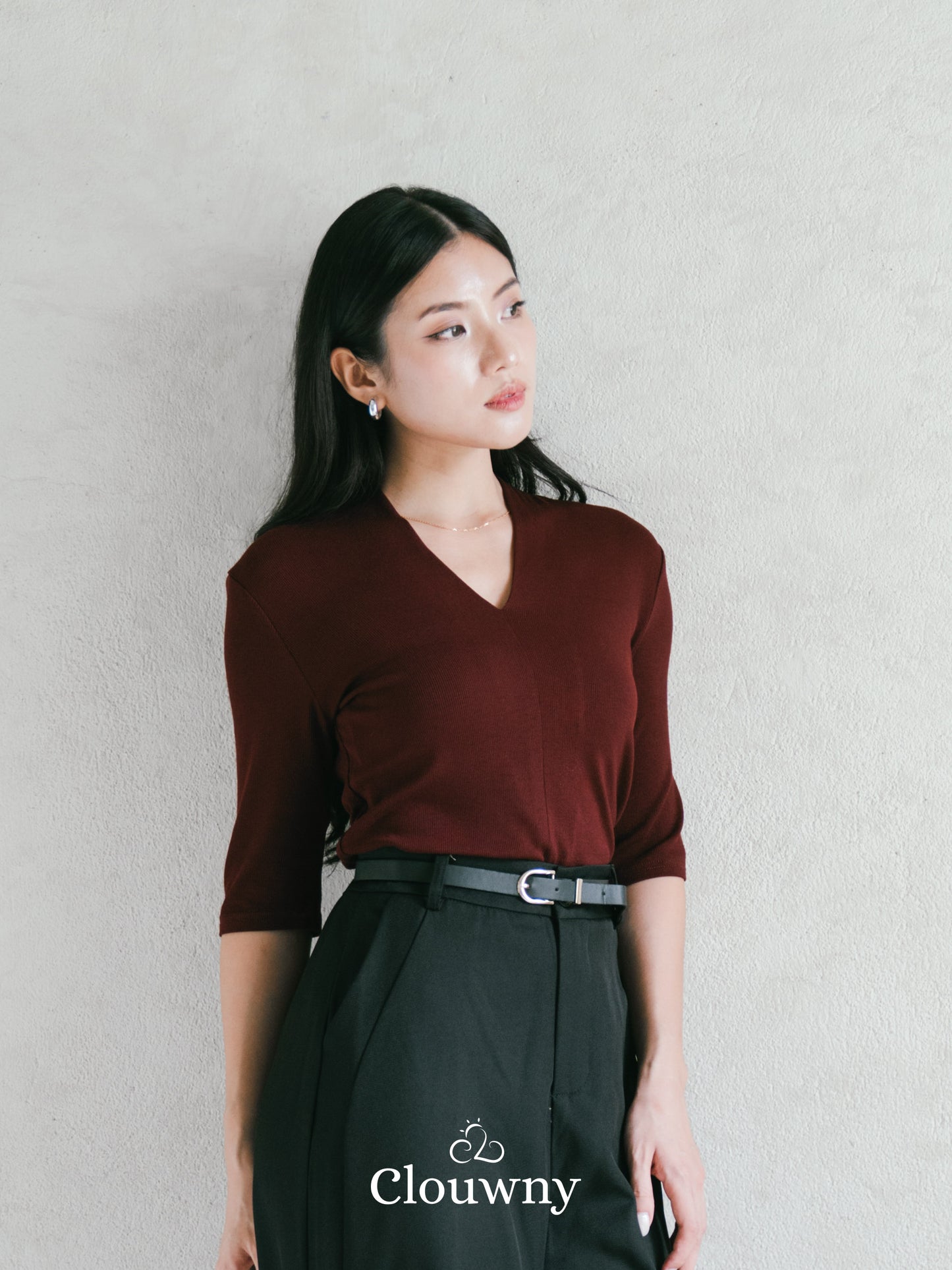 Elara Vneck Top - Maroon