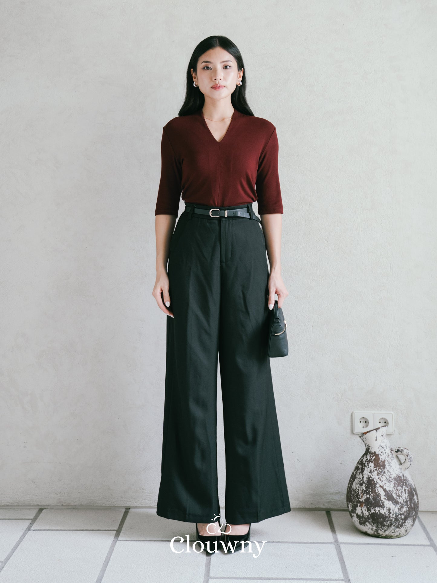 Elara Vneck Top - Maroon