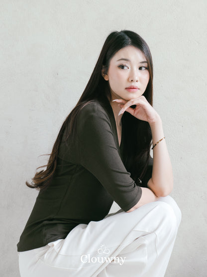 Elara Vneck Top - Coffee