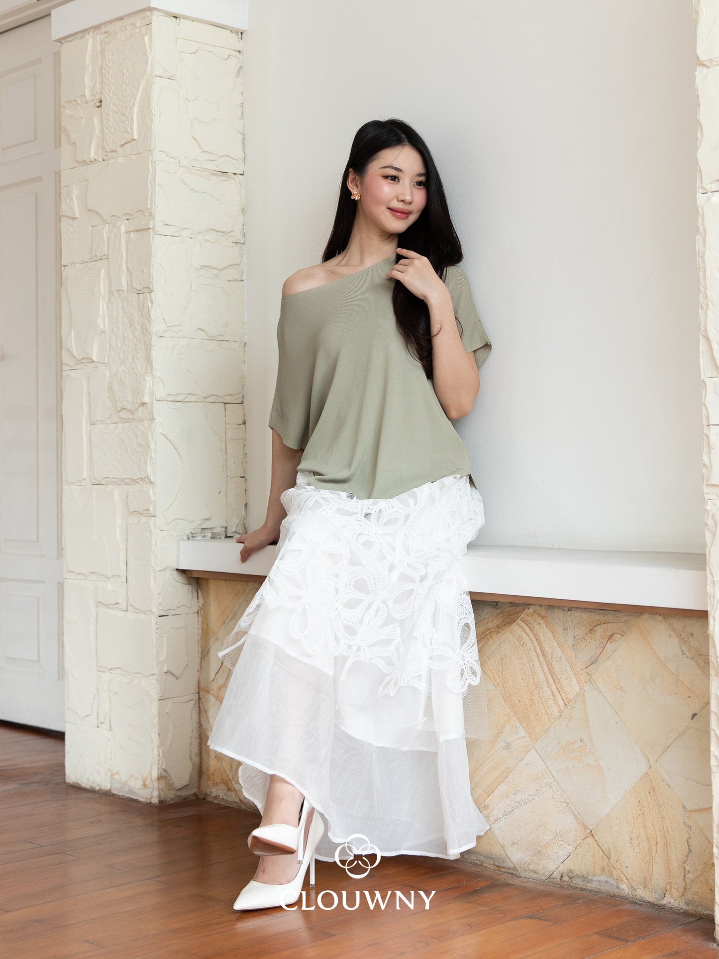 Vera Lace Skirt - White