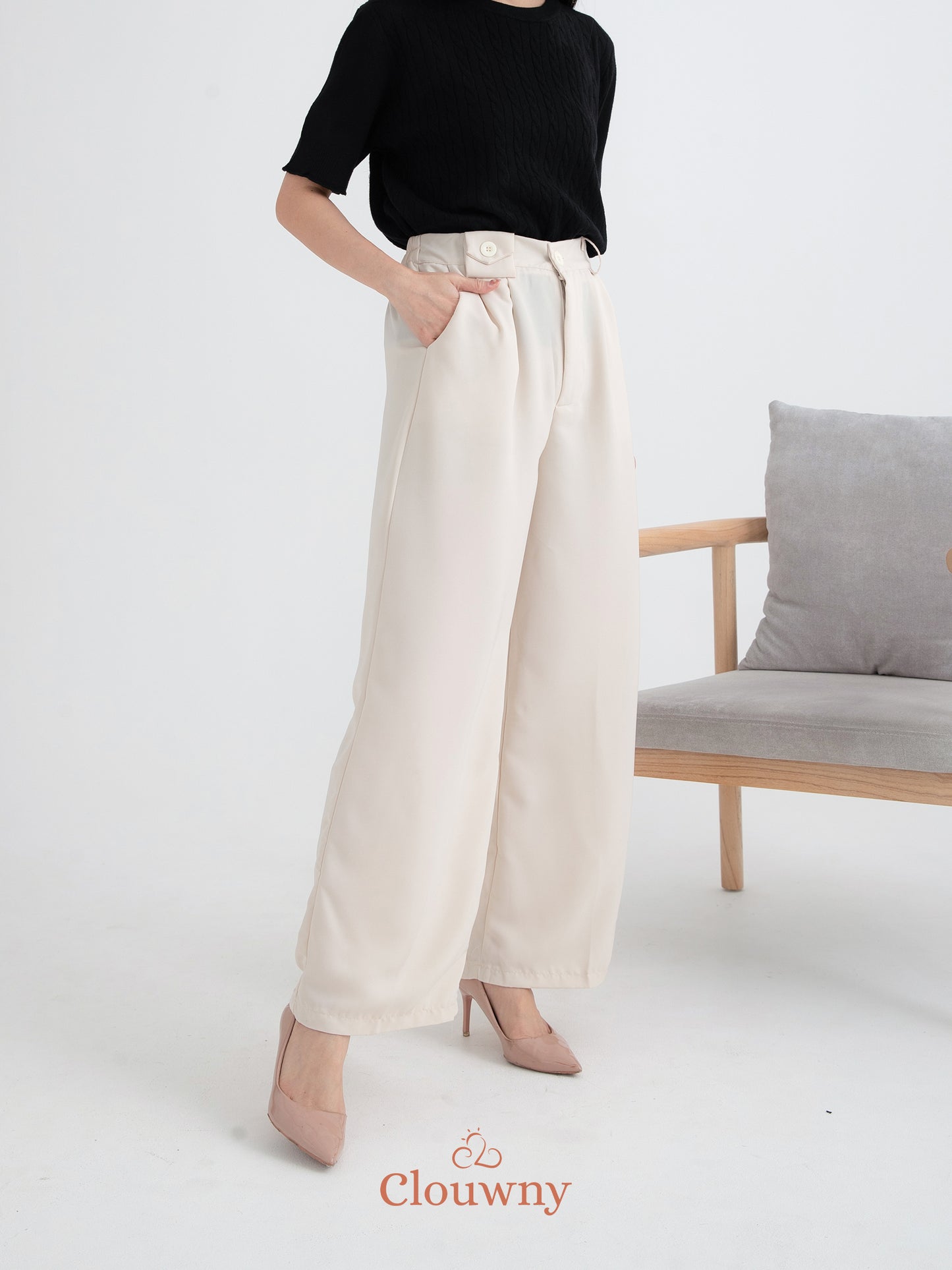 Karea Mini Pocket Pants - Cream