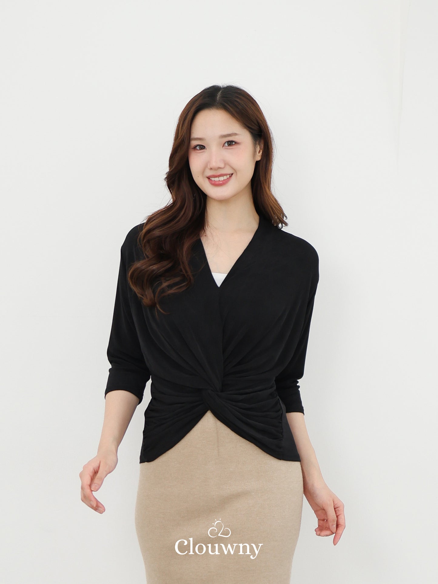 Alfreda Vneck Knit Top - Black