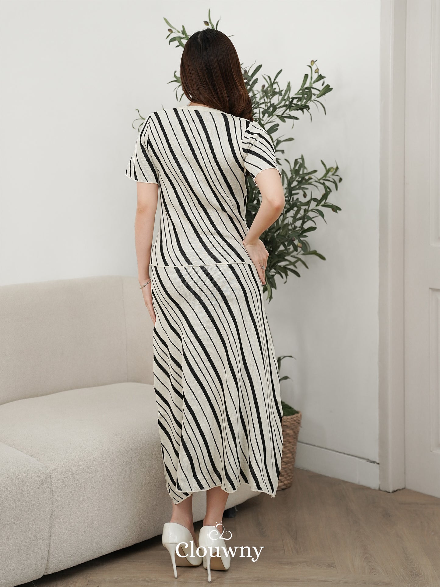 Espana Vneck Knit Set - Cream