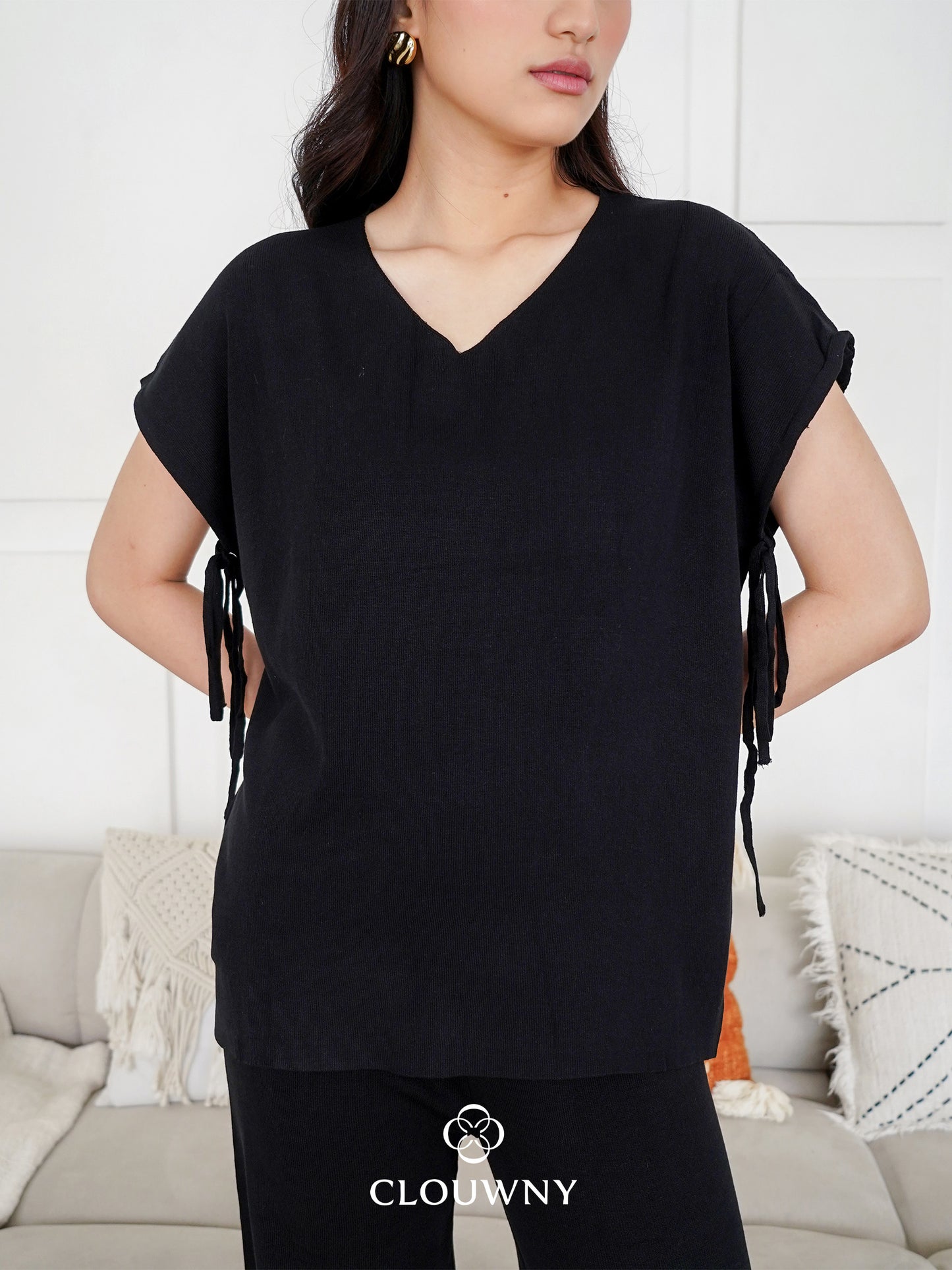 Kala Vneck Knit Set - Black