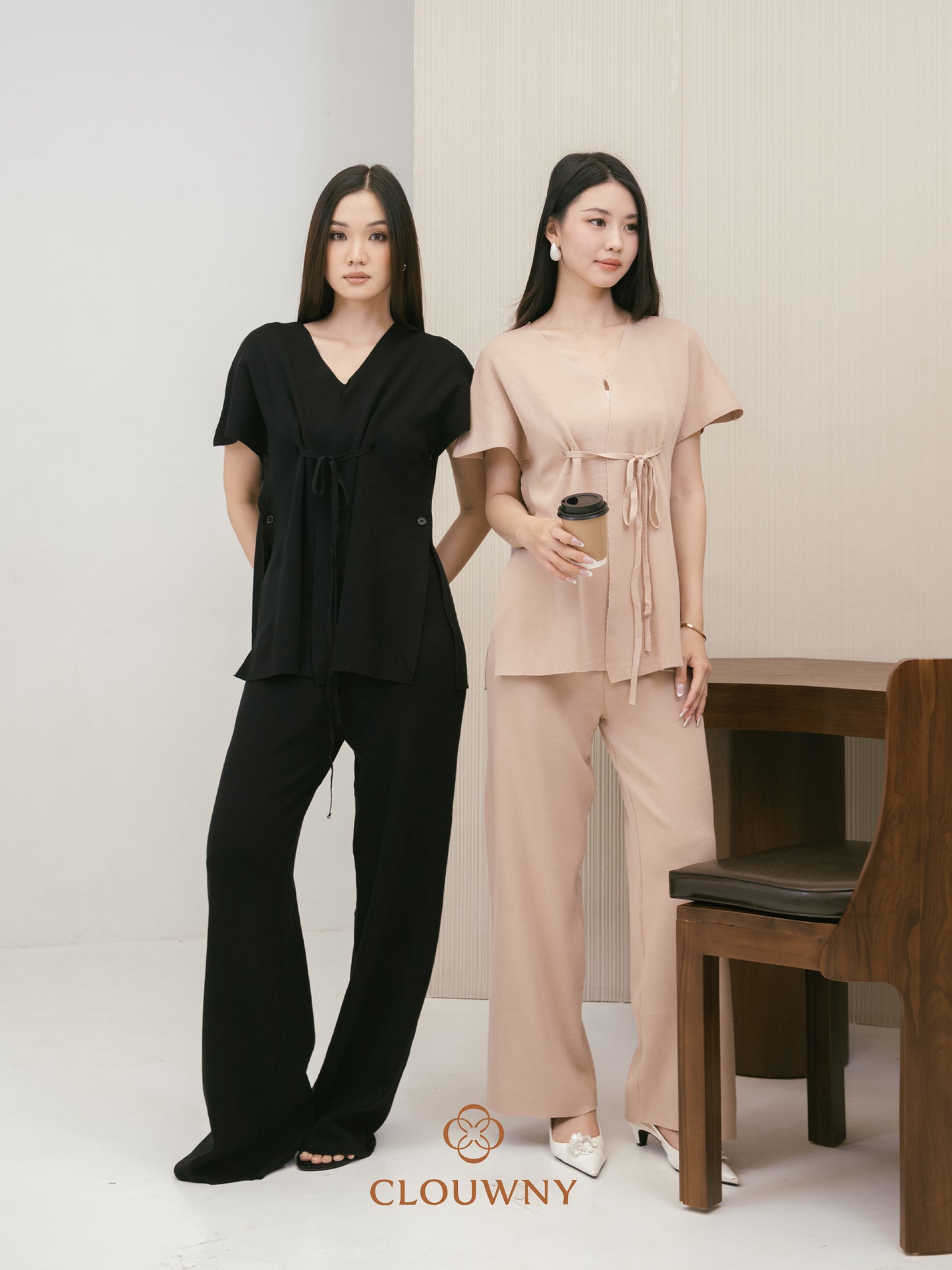 Master Vneck Knit Set - Khaki