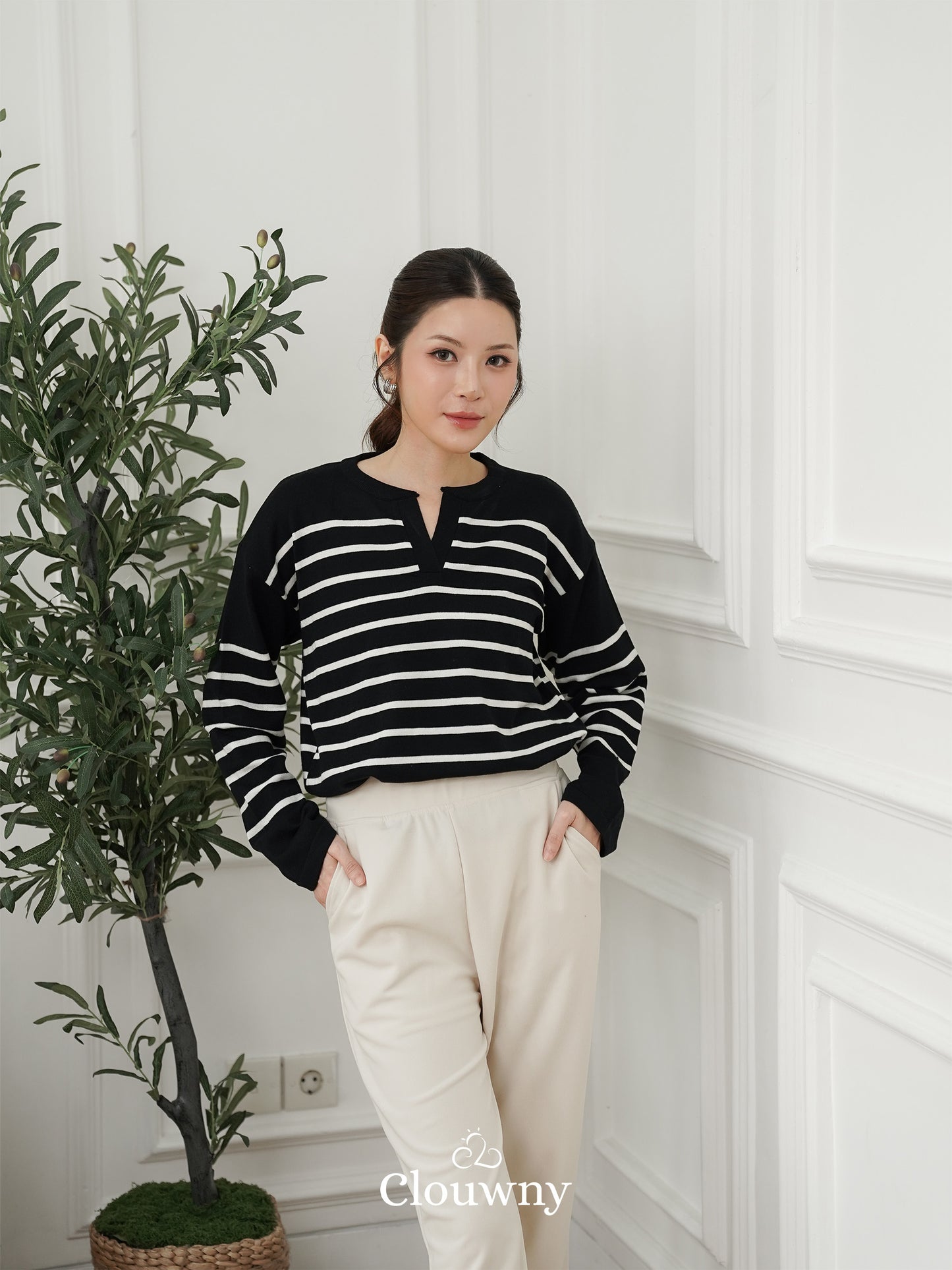 Amila Stripes Knit Top - Black
