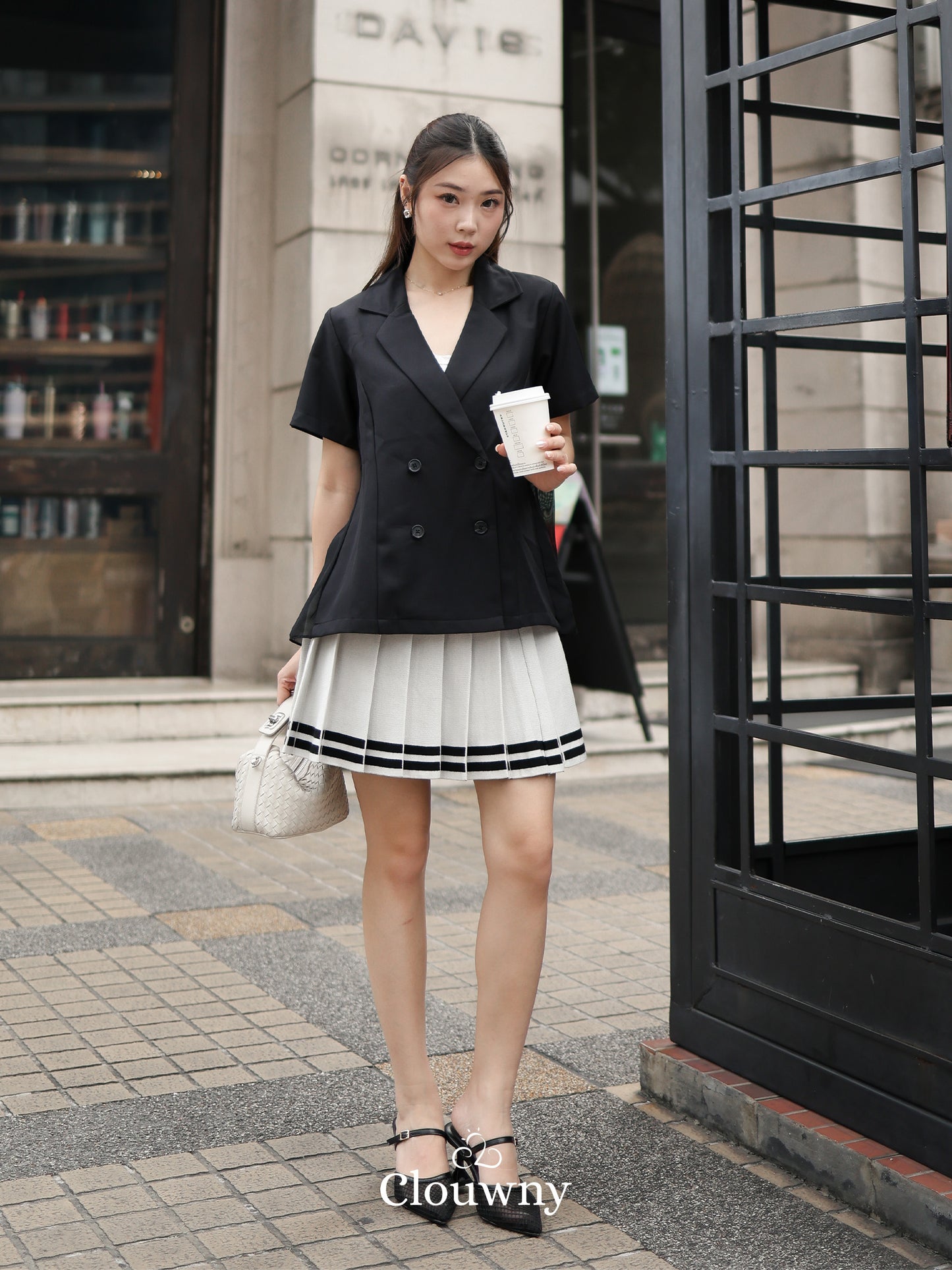 Alverina Button Semi Blazer - Black