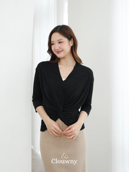 Alfreda Vneck Knit Top - Black