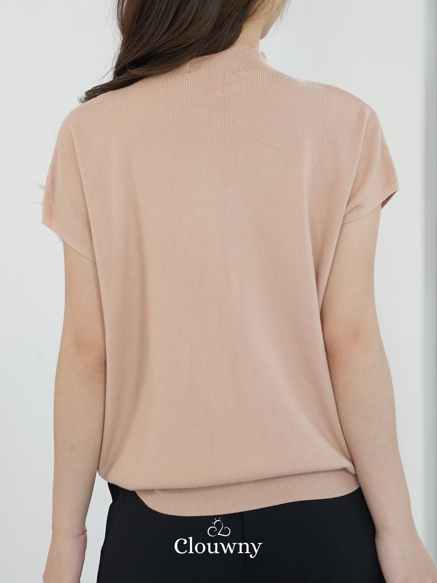 Semi Turtle Top - Nude