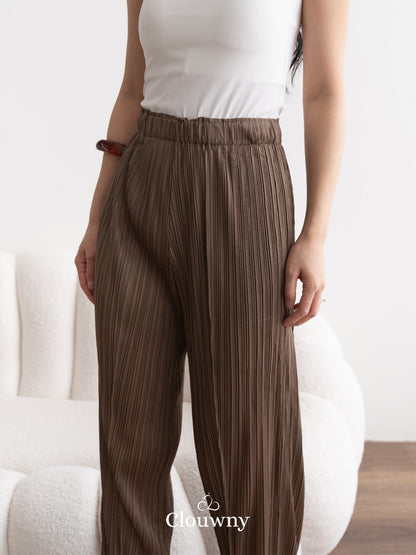 June Basic Pleats Pants - Dark Beige