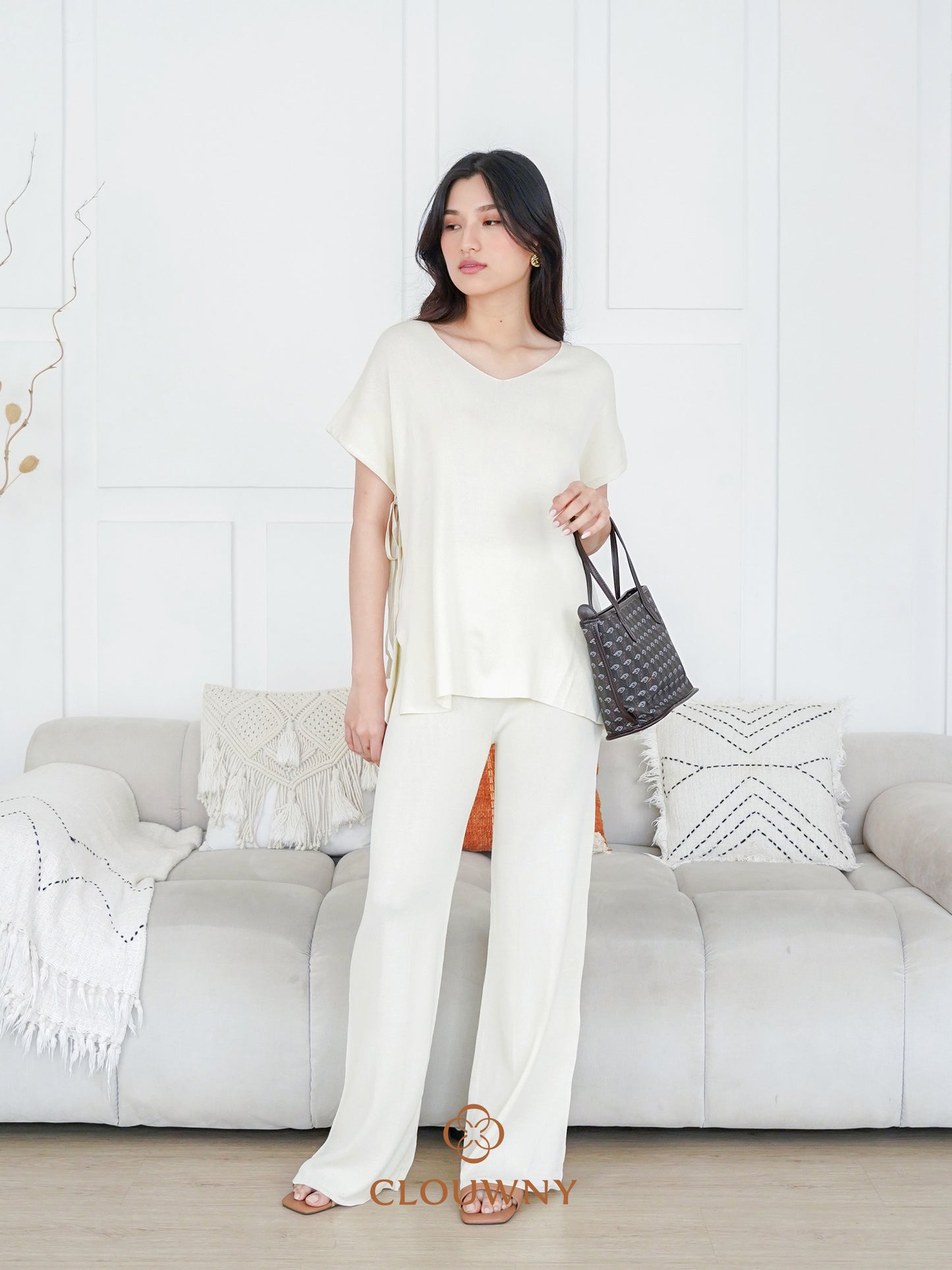 Kala Vneck Knit Set - Broken White