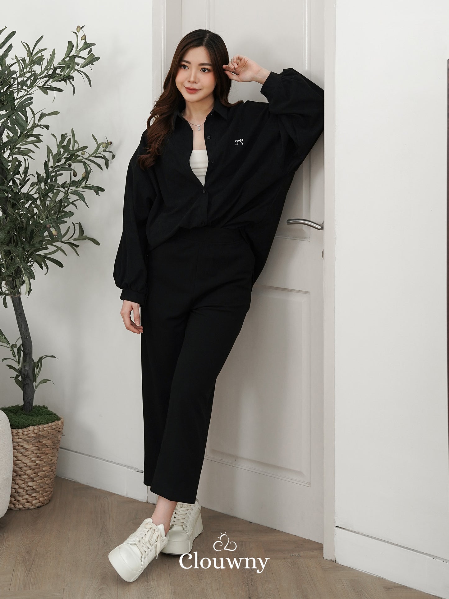 Marcia Corduroy Bow Shirt - Black