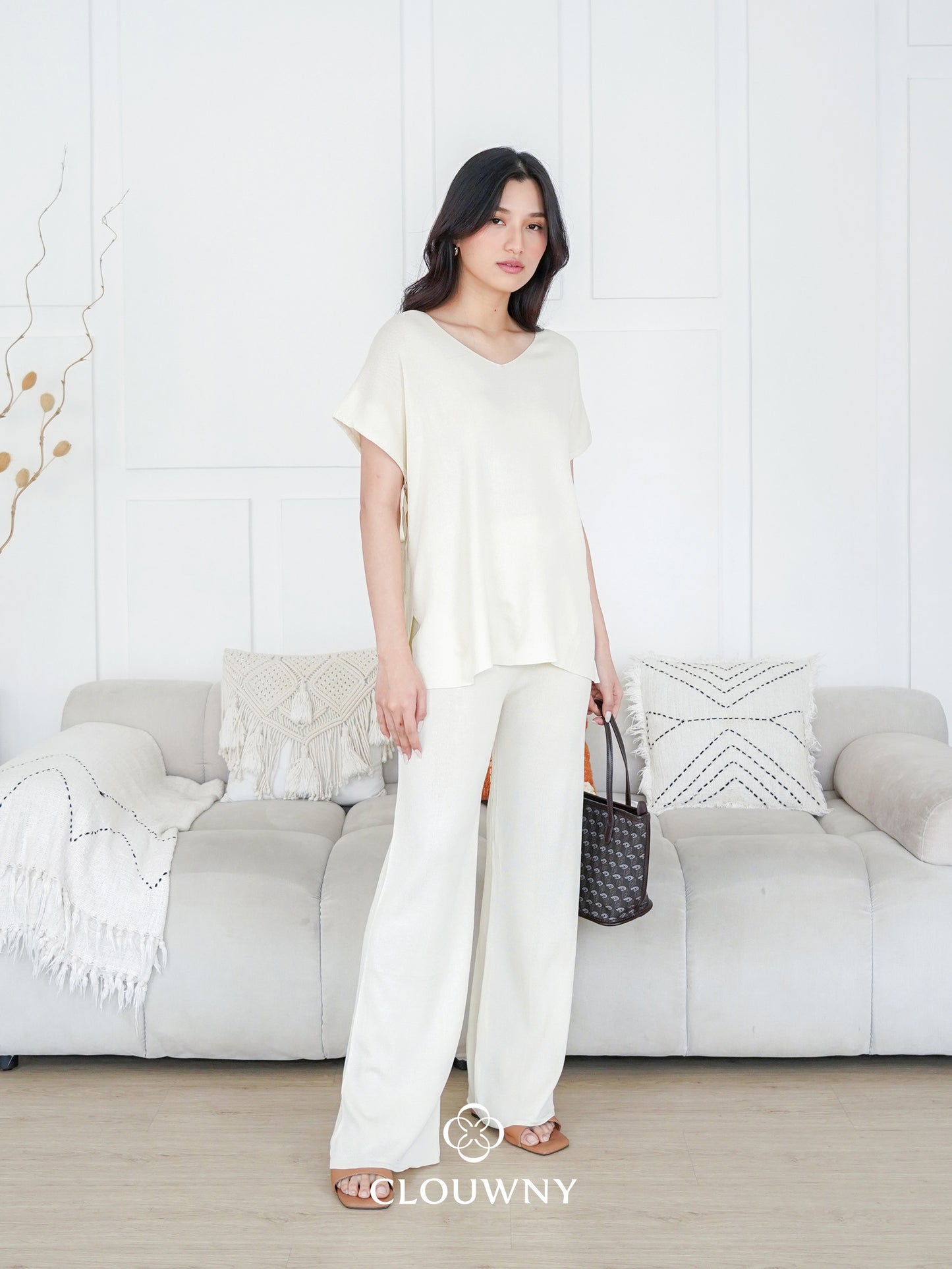 Kala Vneck Knit Set - Broken White