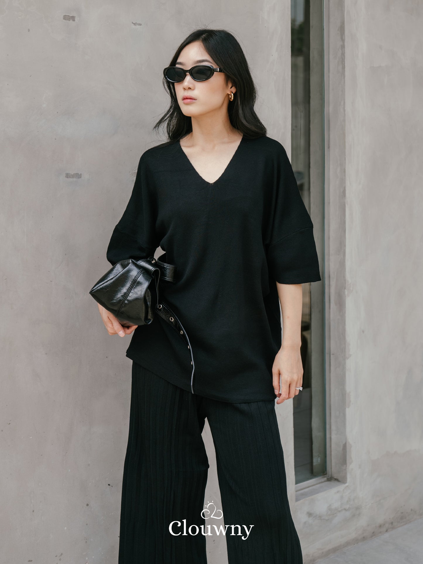 Set Vneck Lyra - Hitam